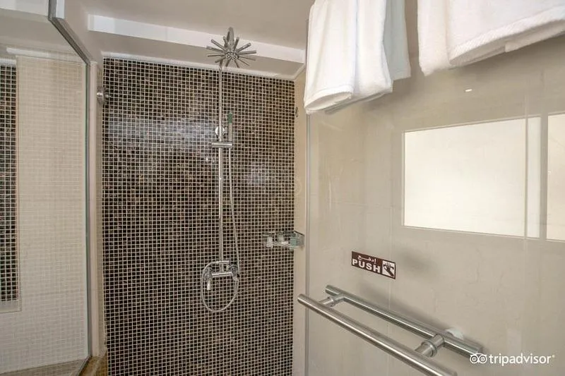 Bathroom in Mark Inn Hotel Deira