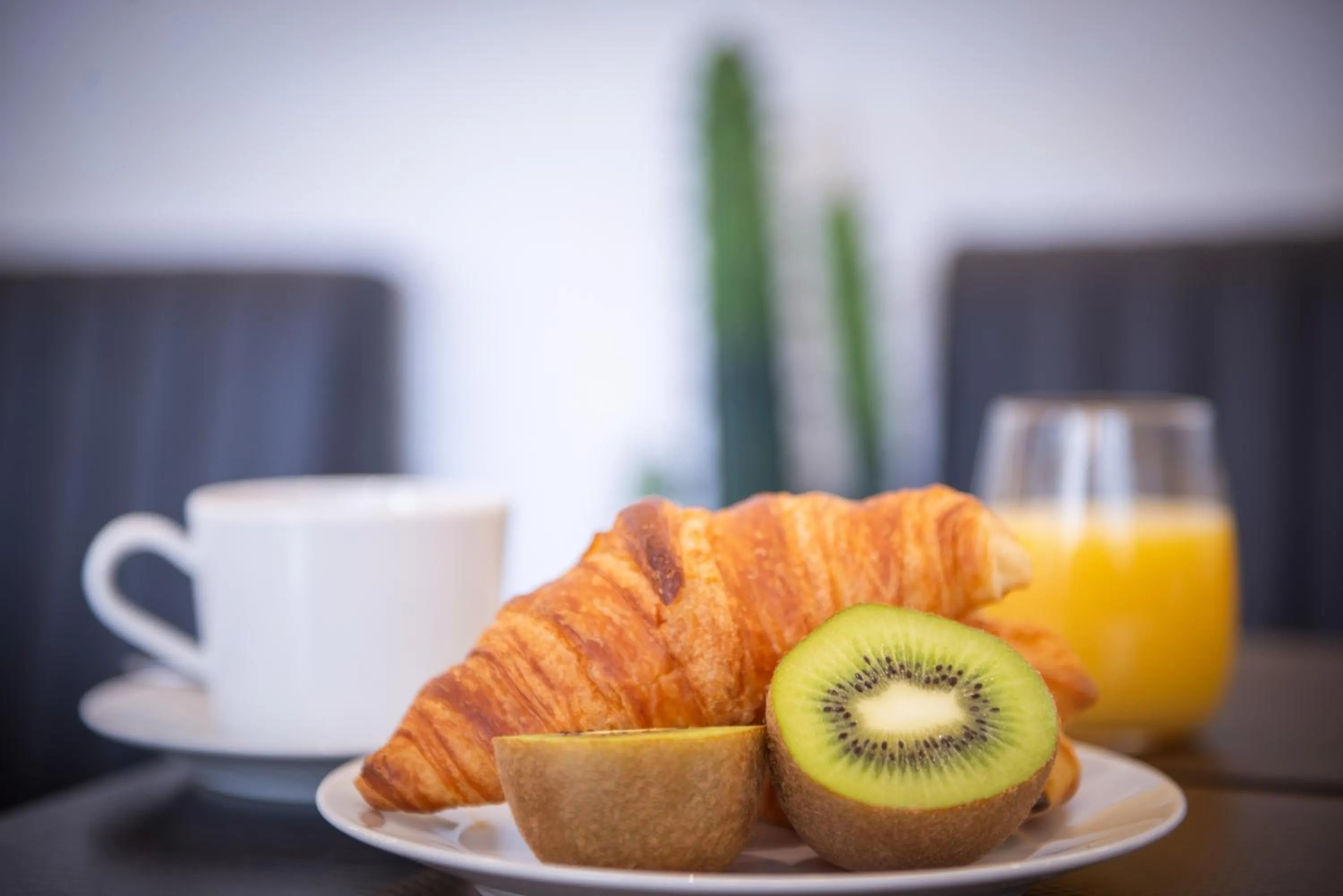 Breakfast in Hotel Cactus