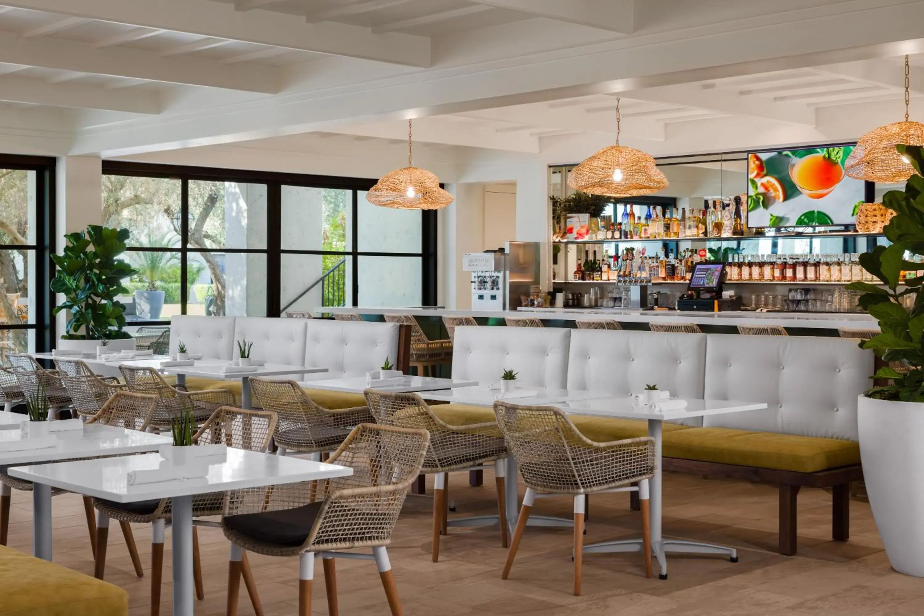 Restaurant/places to eat in Tommy Bahama Miramonte Resort & Spa Restaurant/places to eat in Tommy Bahama Miramonte Resort & Spa