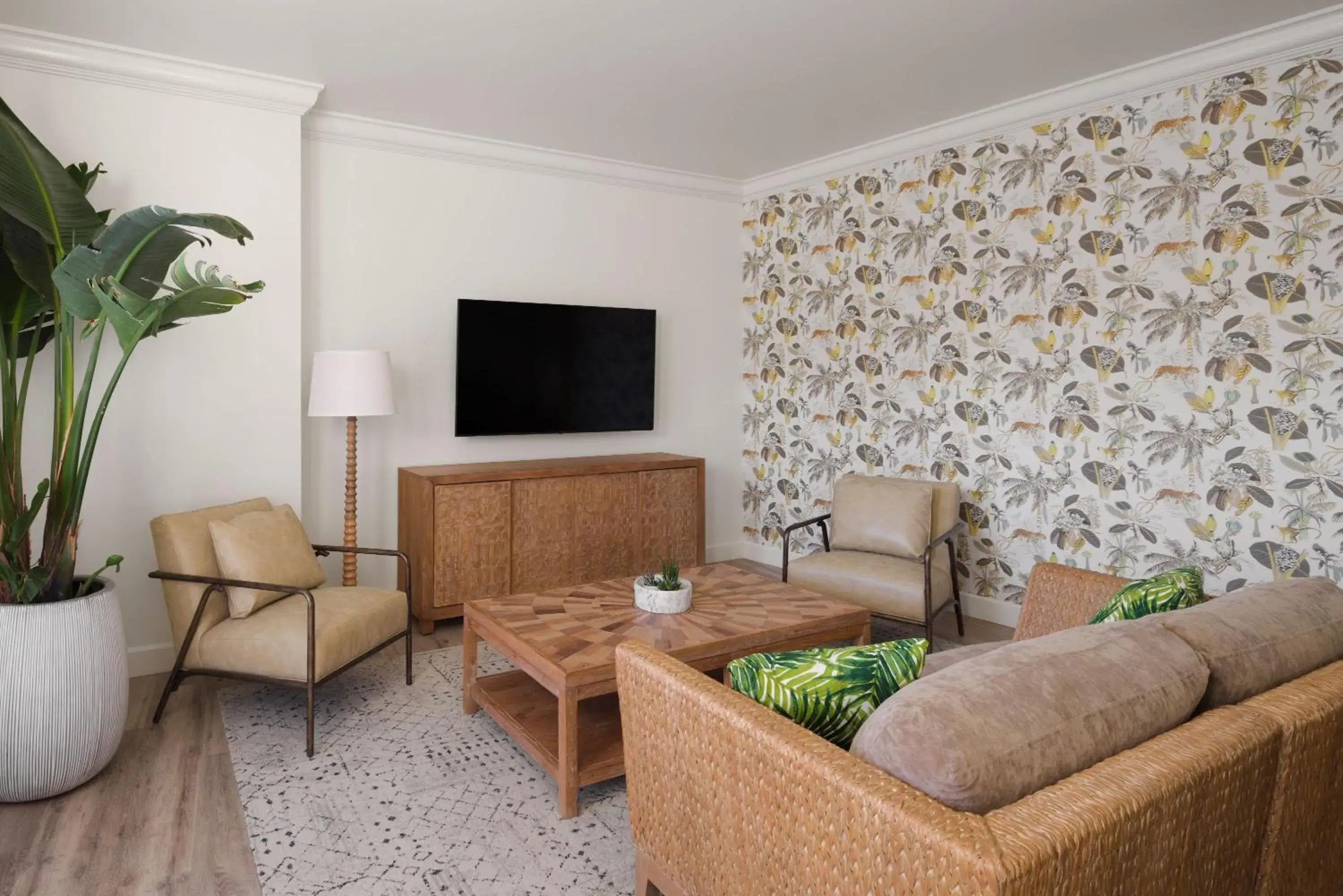 Living room in Tommy Bahama Miramonte Resort & Spa Living room in Tommy Bahama Miramonte Resort & Spa