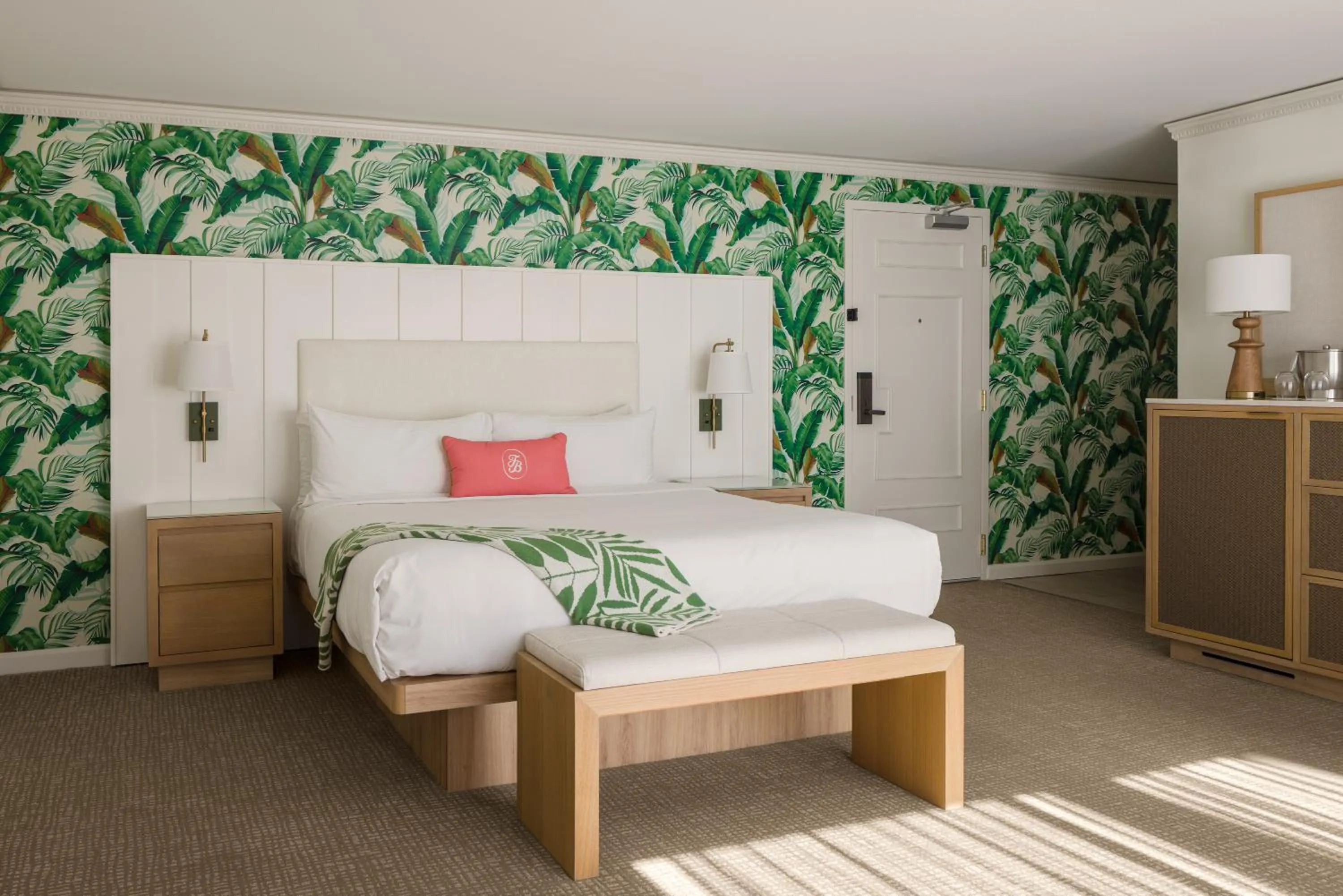 Bedroom, Bed in Tommy Bahama Miramonte Resort & Spa