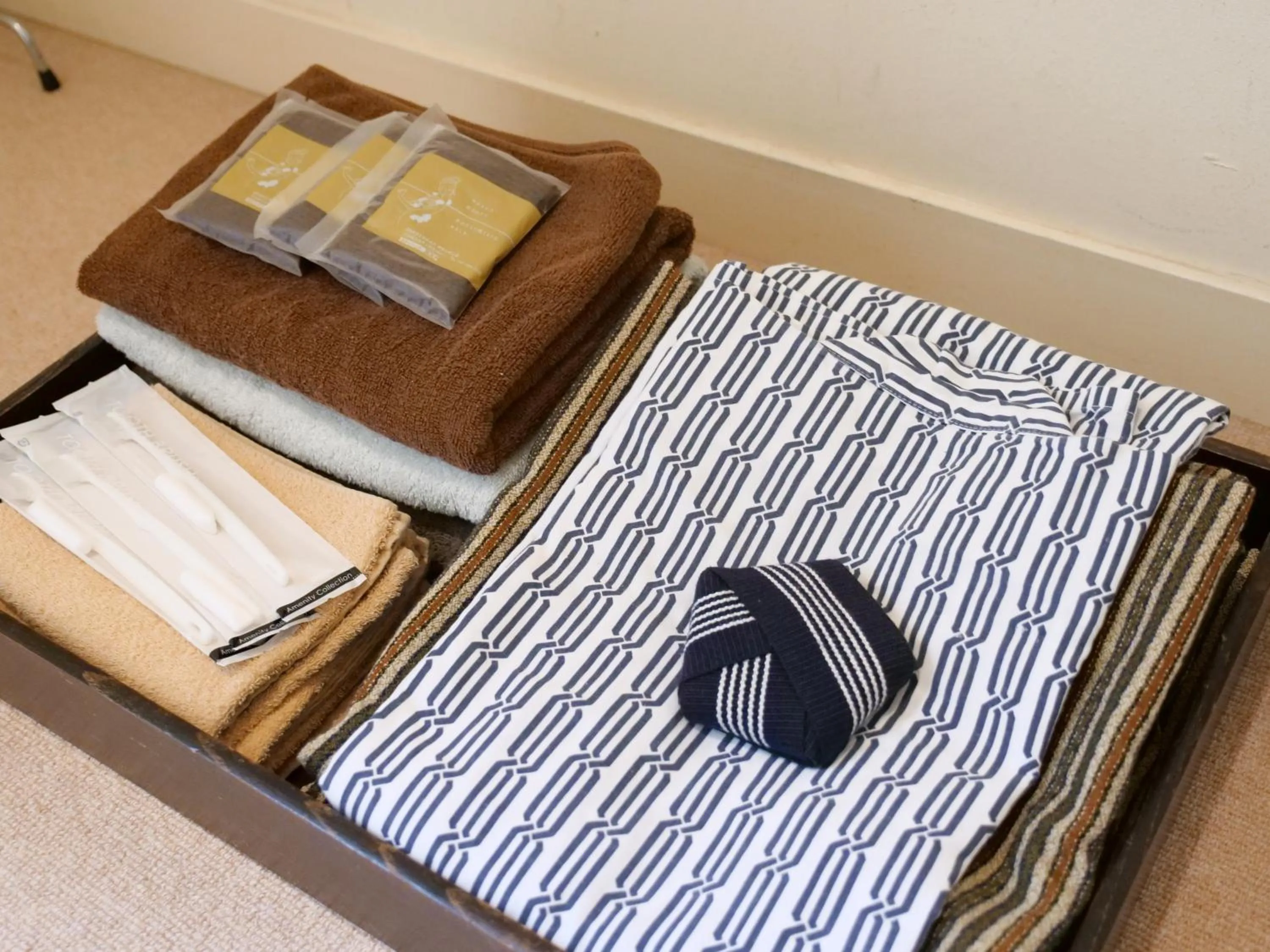 towels, Bed in Ryosha Tsukiakari