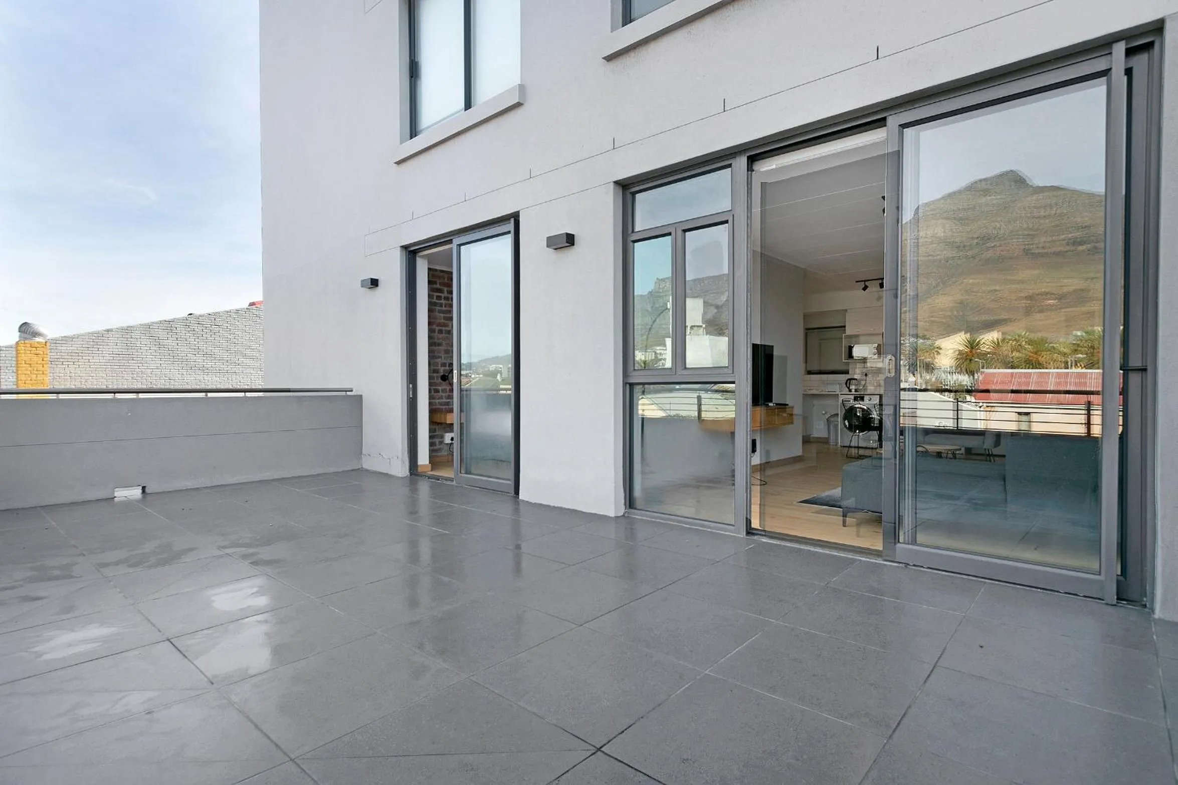 Balcony/Terrace in Urban Artisan Luxury Suites by Totalstay