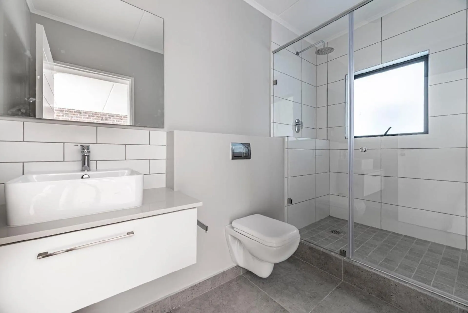 Bathroom in Urban Artisan Luxury Suites by Totalstay