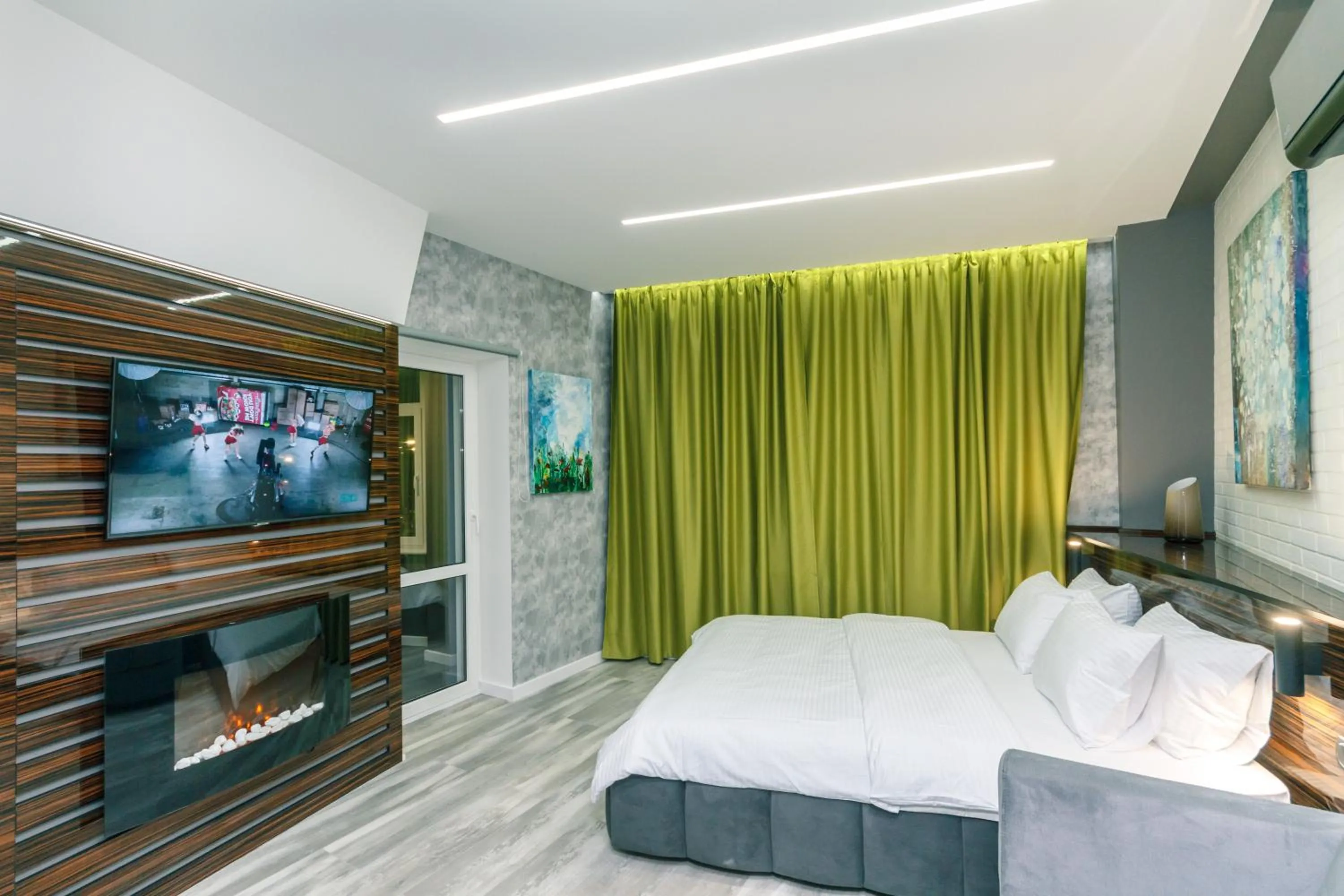 Apartment with Balcony in Luxury Apartments Arena Guliver