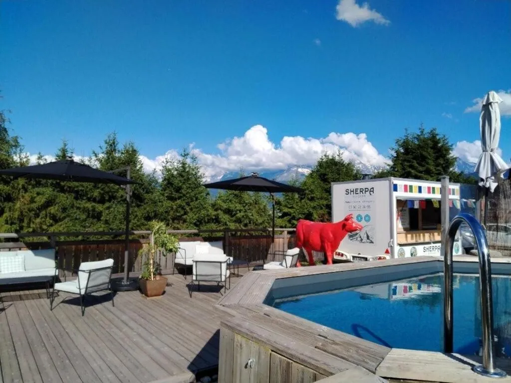 Chalet-Hôtel Les Rhodos