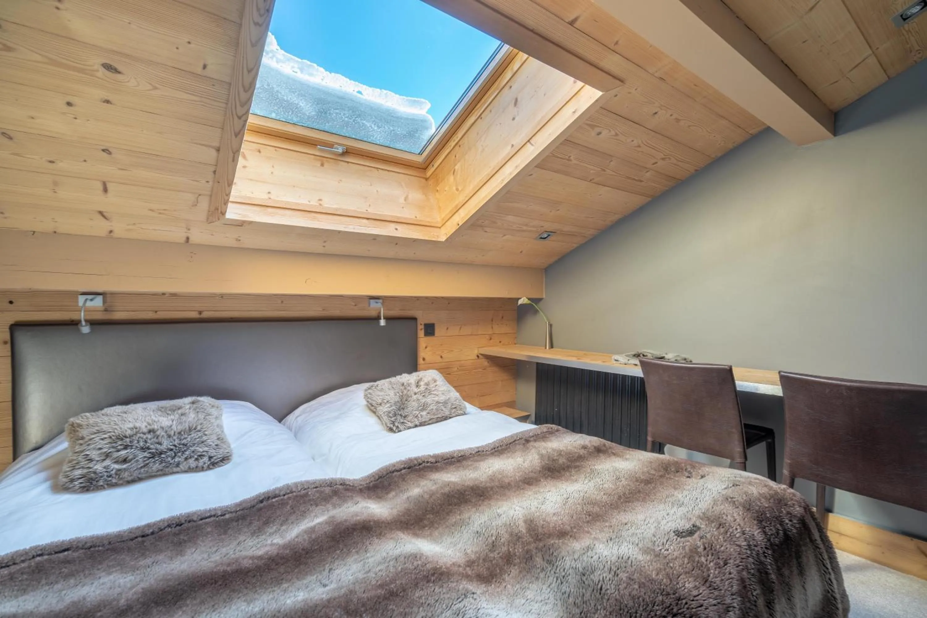 Twin Room - Attic  in Chalet-Hôtel Les Rhodos