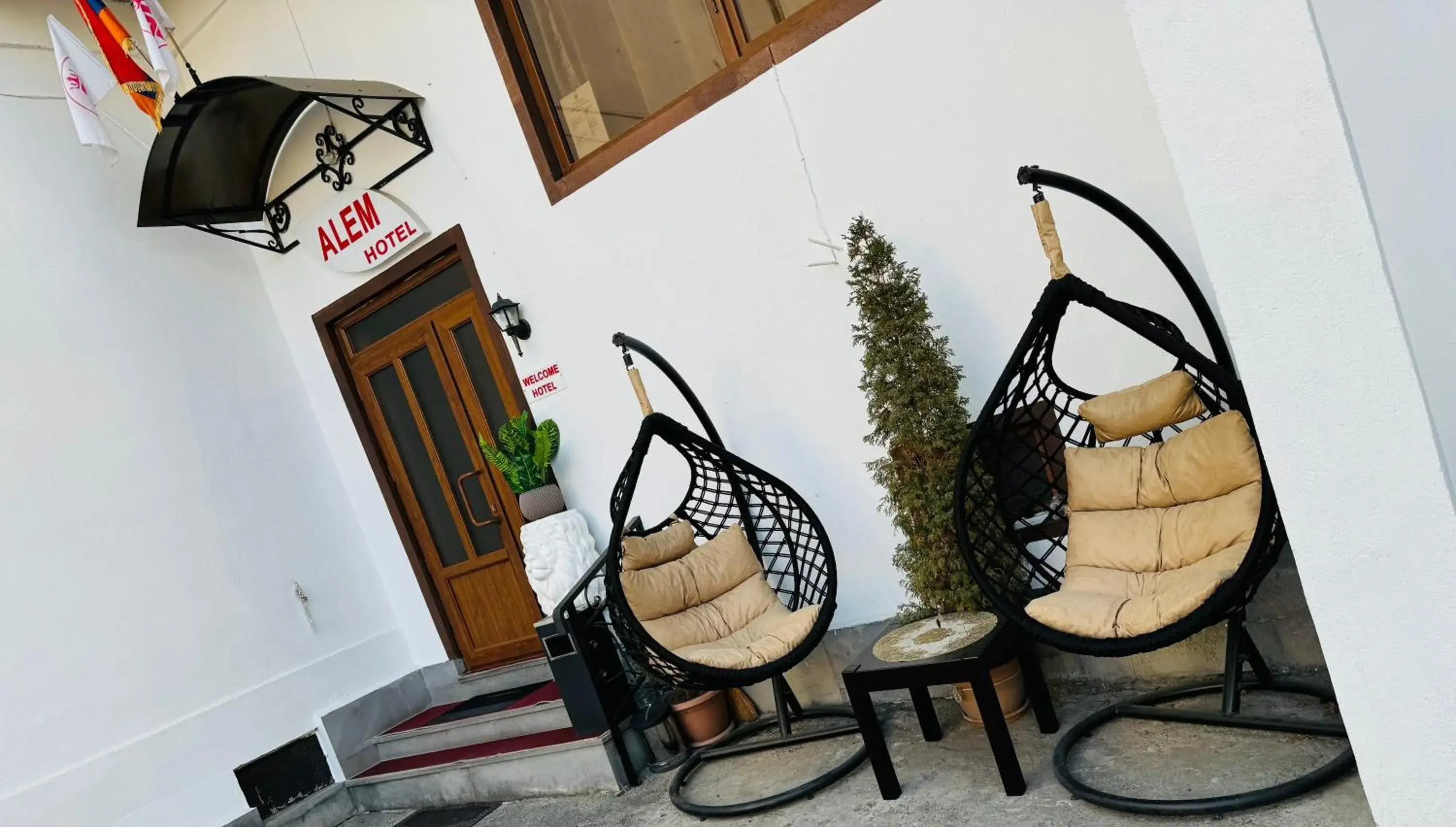 Inner courtyard view in ALEM Hotel Inner courtyard view in ALEM Hotel