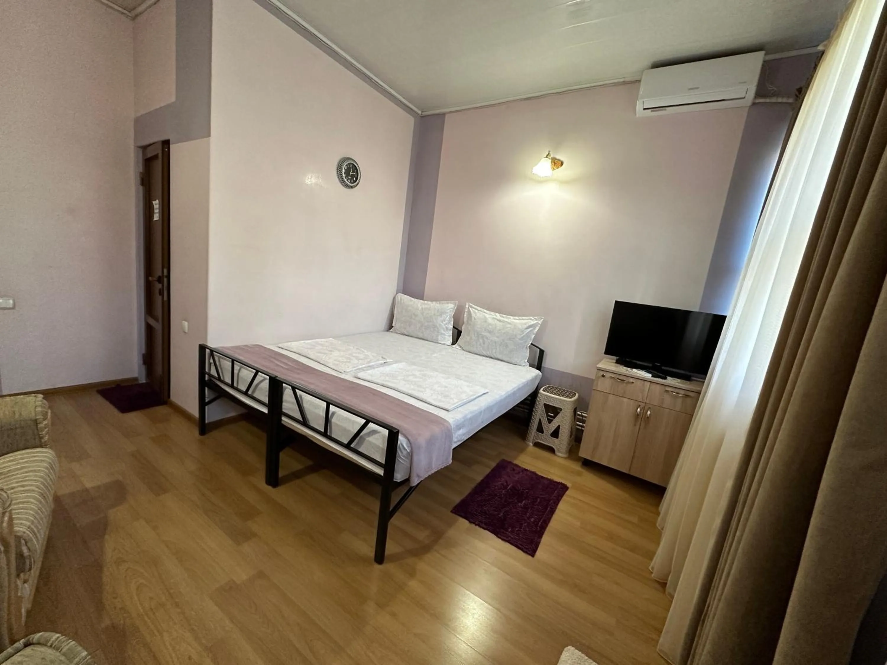 Photo of the whole room, Bed in ALEM Hotel