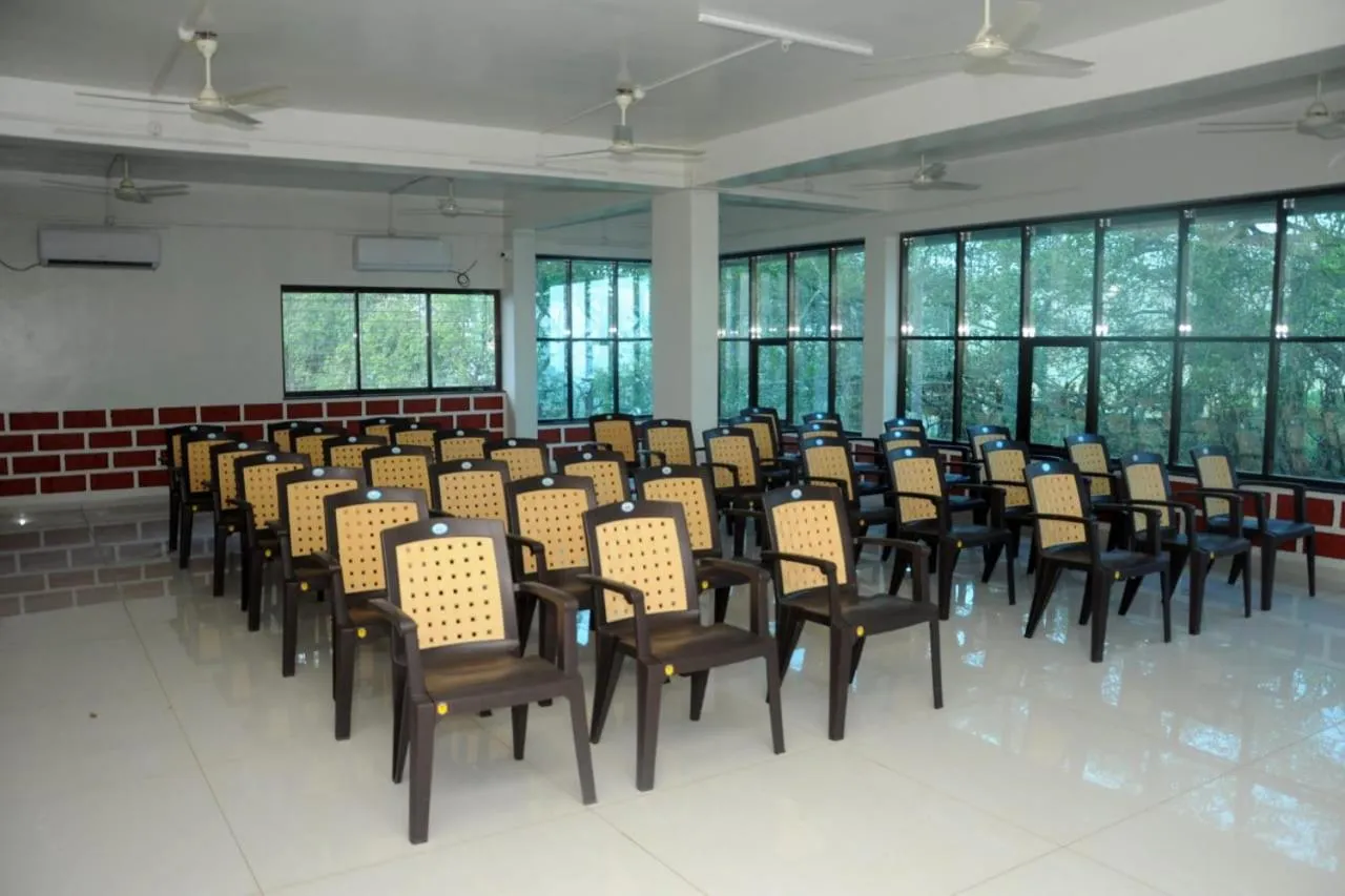 Business facilities in Rutu's Holidays Resort Panhala