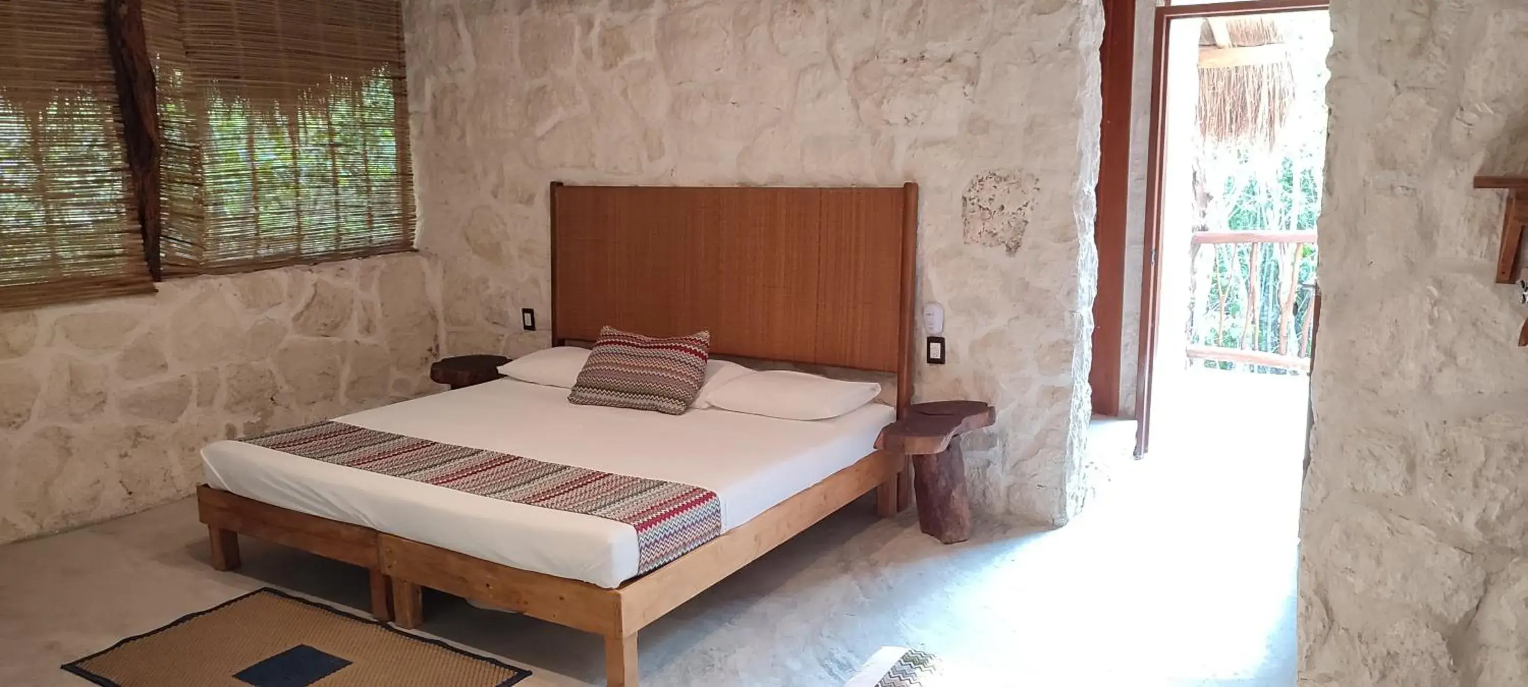 Family Bungalow in Aldea Maya-Ha Cabañas con cenotes Family Bungalow in Aldea Maya-Ha Cabañas con cenotes