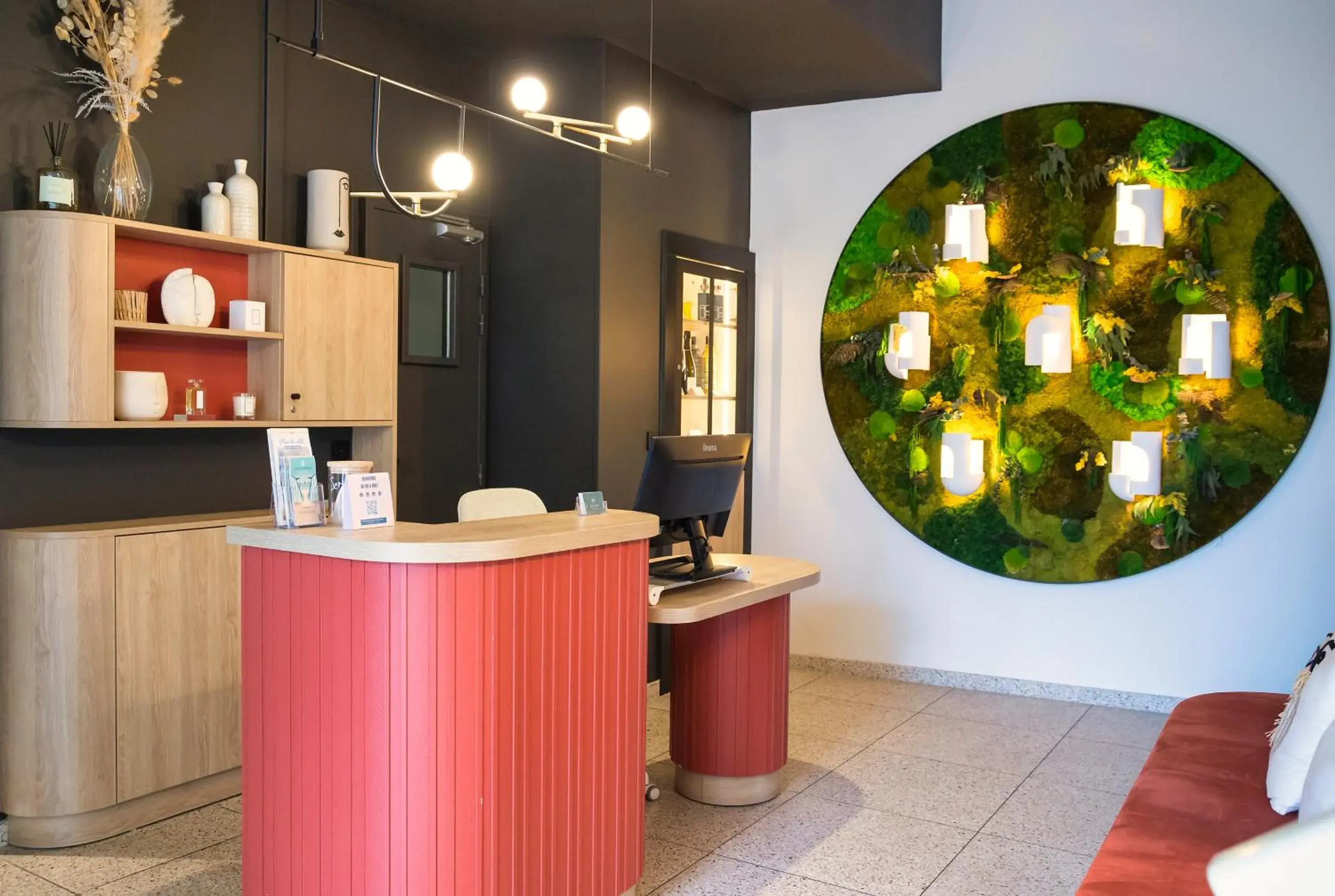 Lobby or reception in Hôtel BO & MIA Lobby or reception in Hôtel BO & MIA