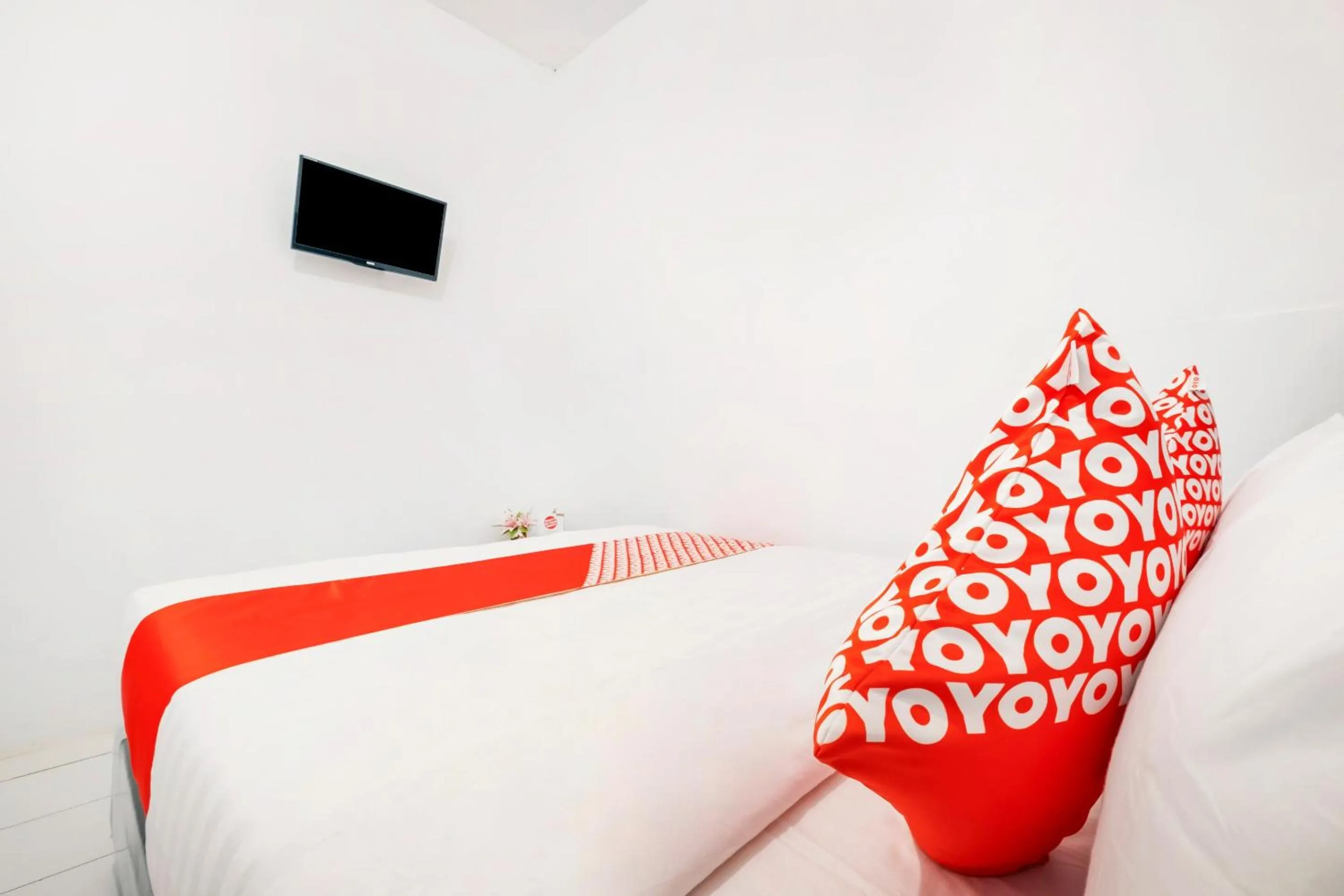 Bedroom, Bed in Hotel O Brosta