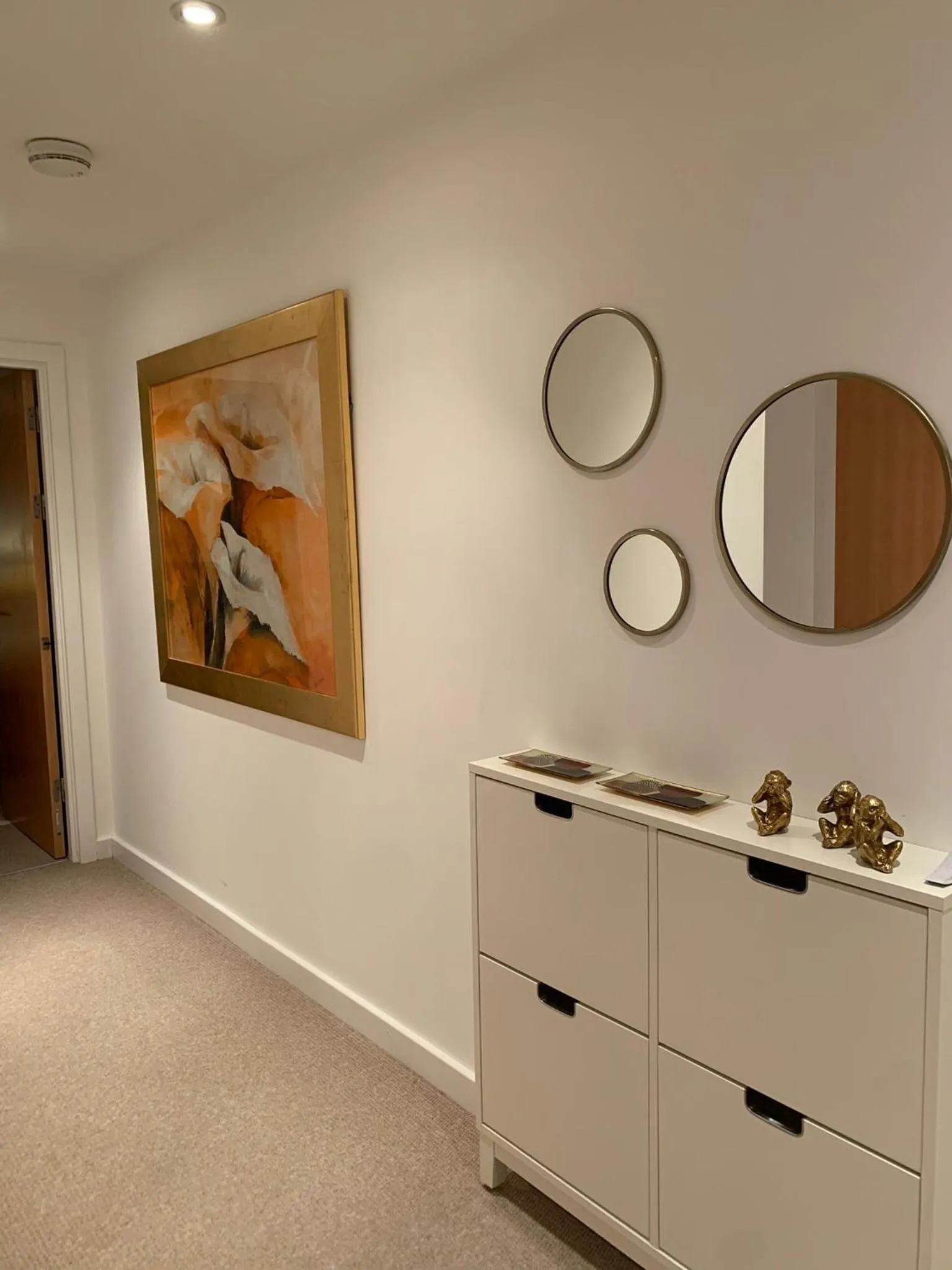 Decorative detail in The Riding Gate Apartment