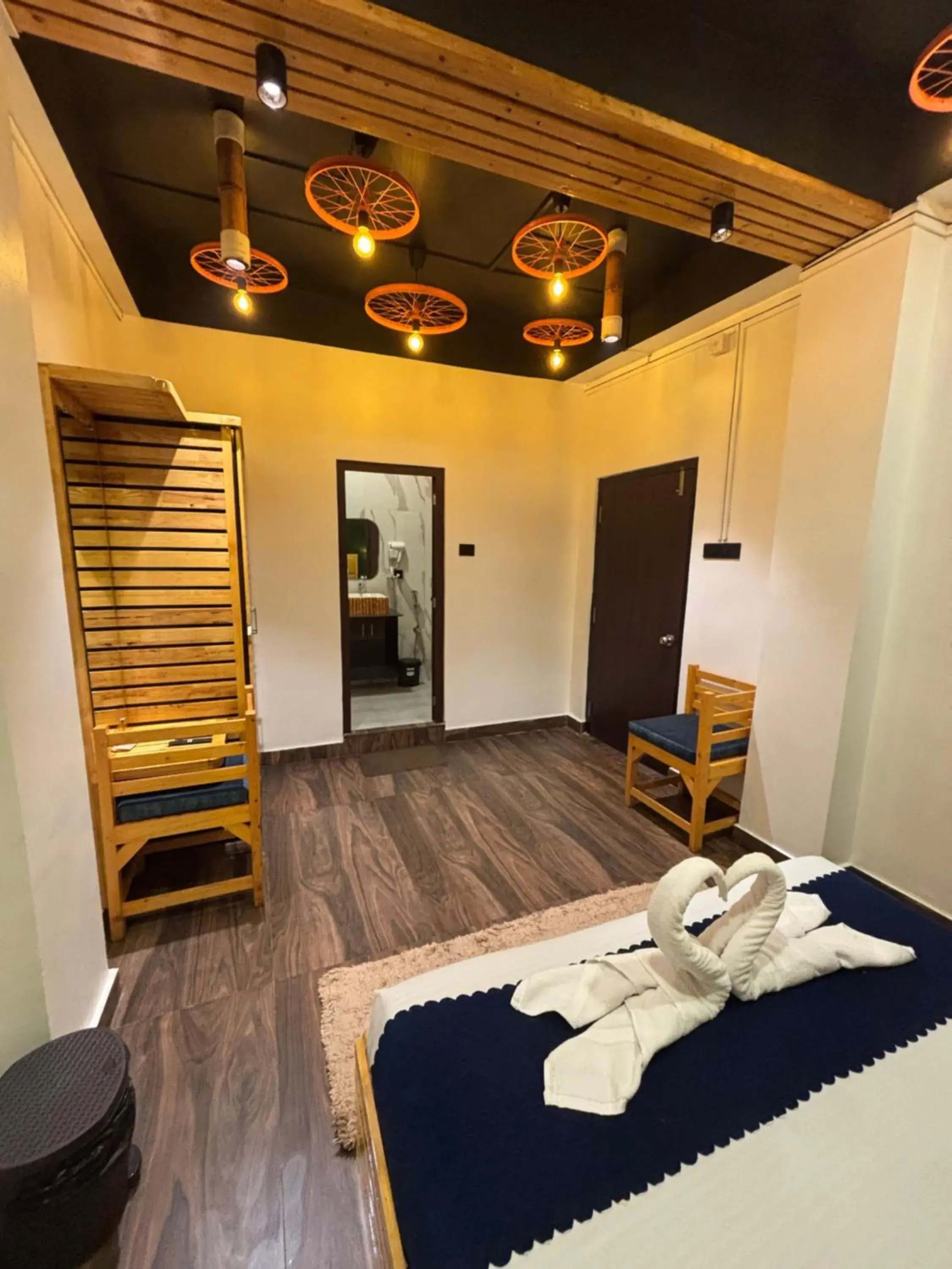 Bed in Island Cliff Bed in Island Cliff