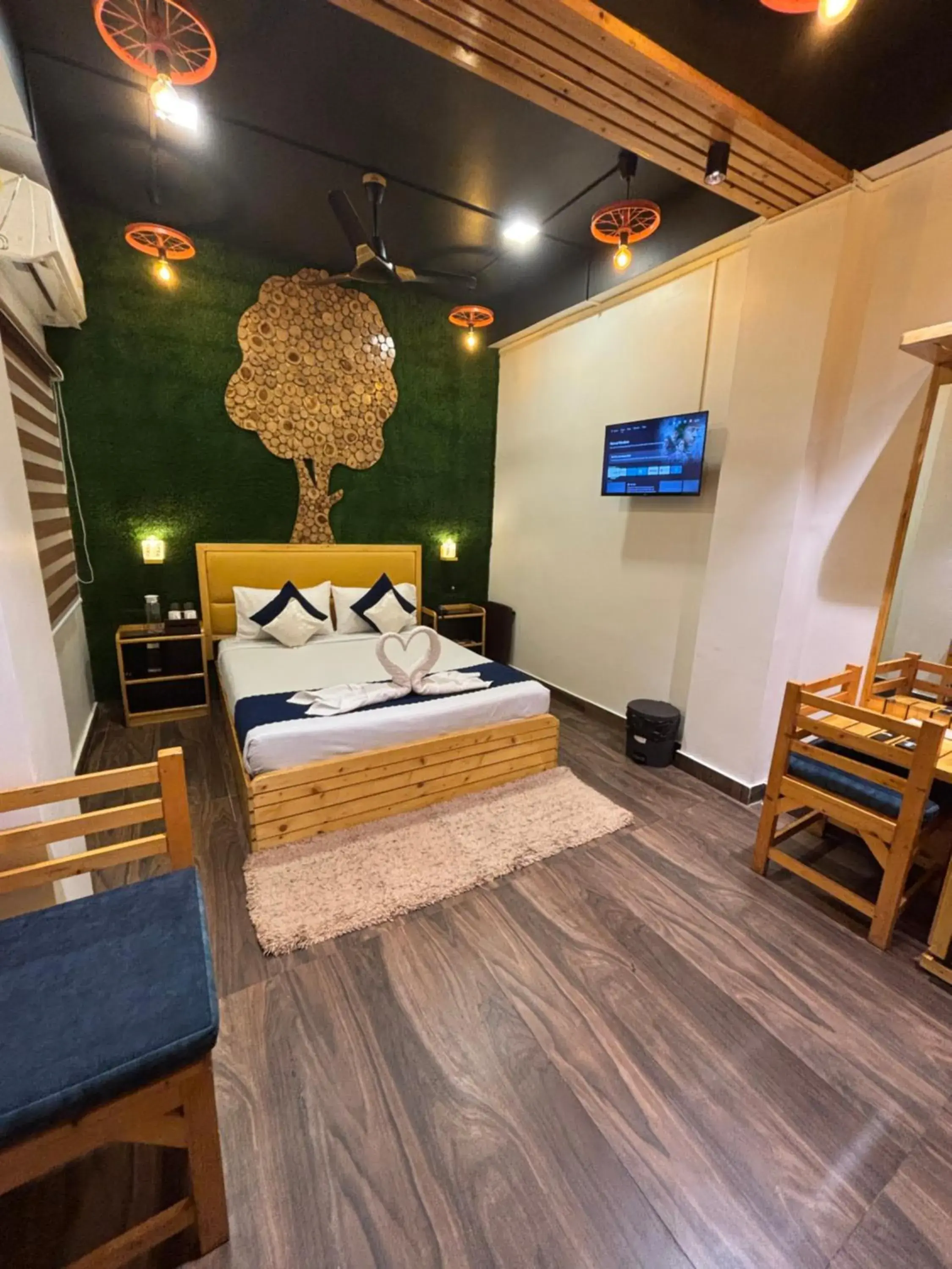 Bed in Island Cliff Bed in Island Cliff