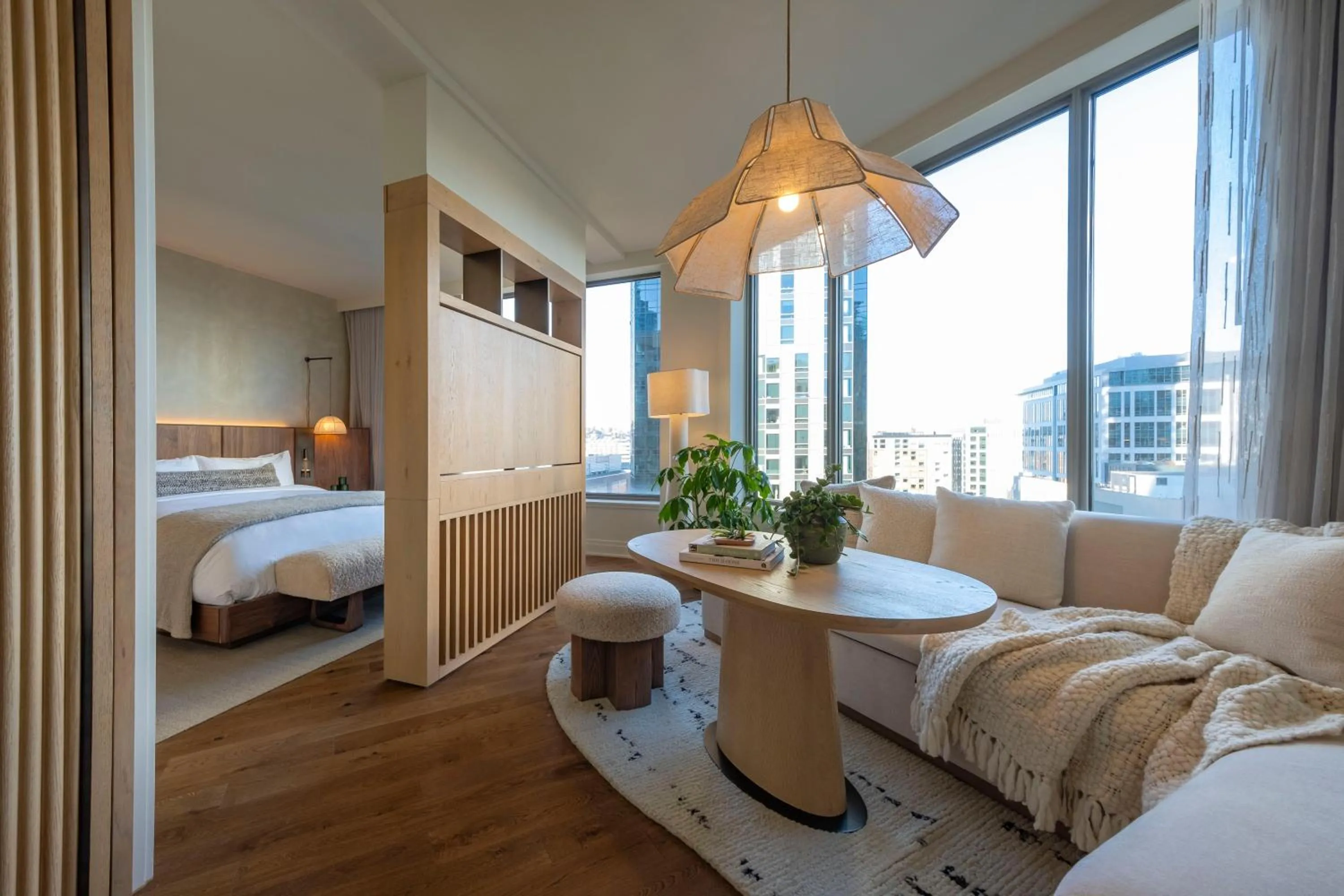 Living room, Bed in 1 Hotel Seattle