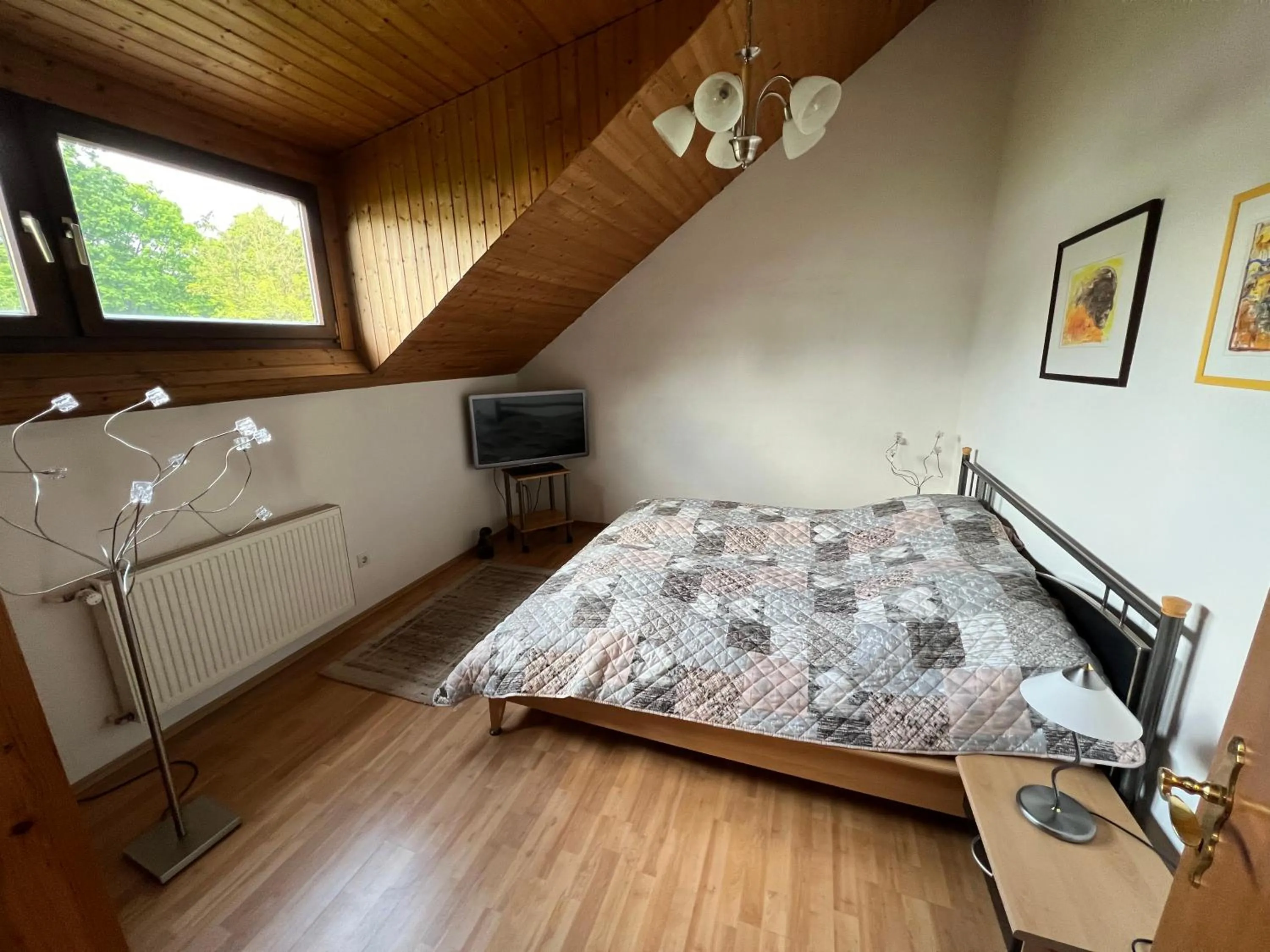Bedroom, Bed in Apartment Nürnberg