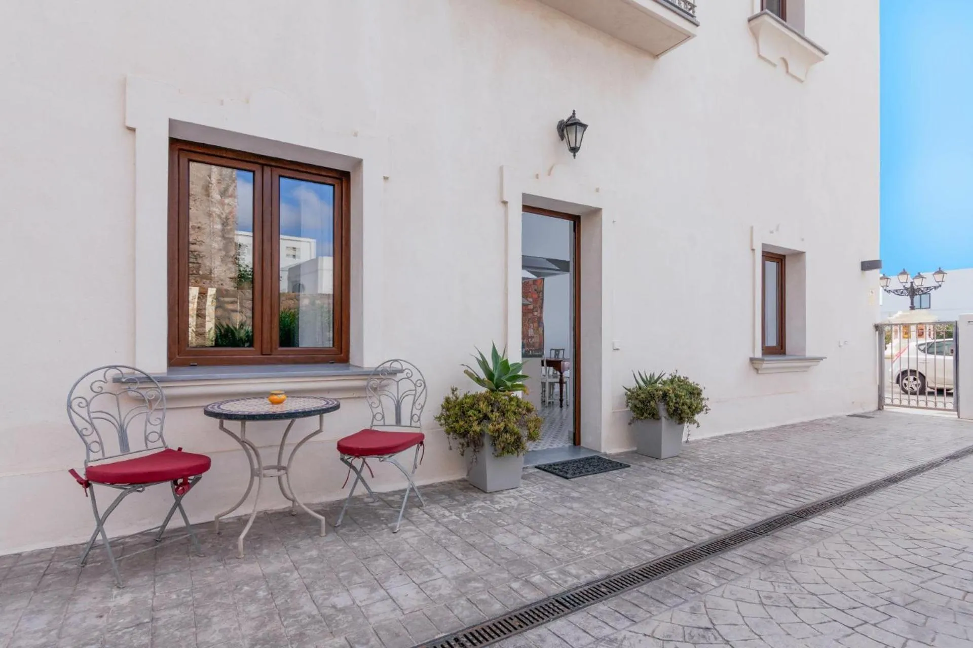 Apartamentos La Residencia Tarifa