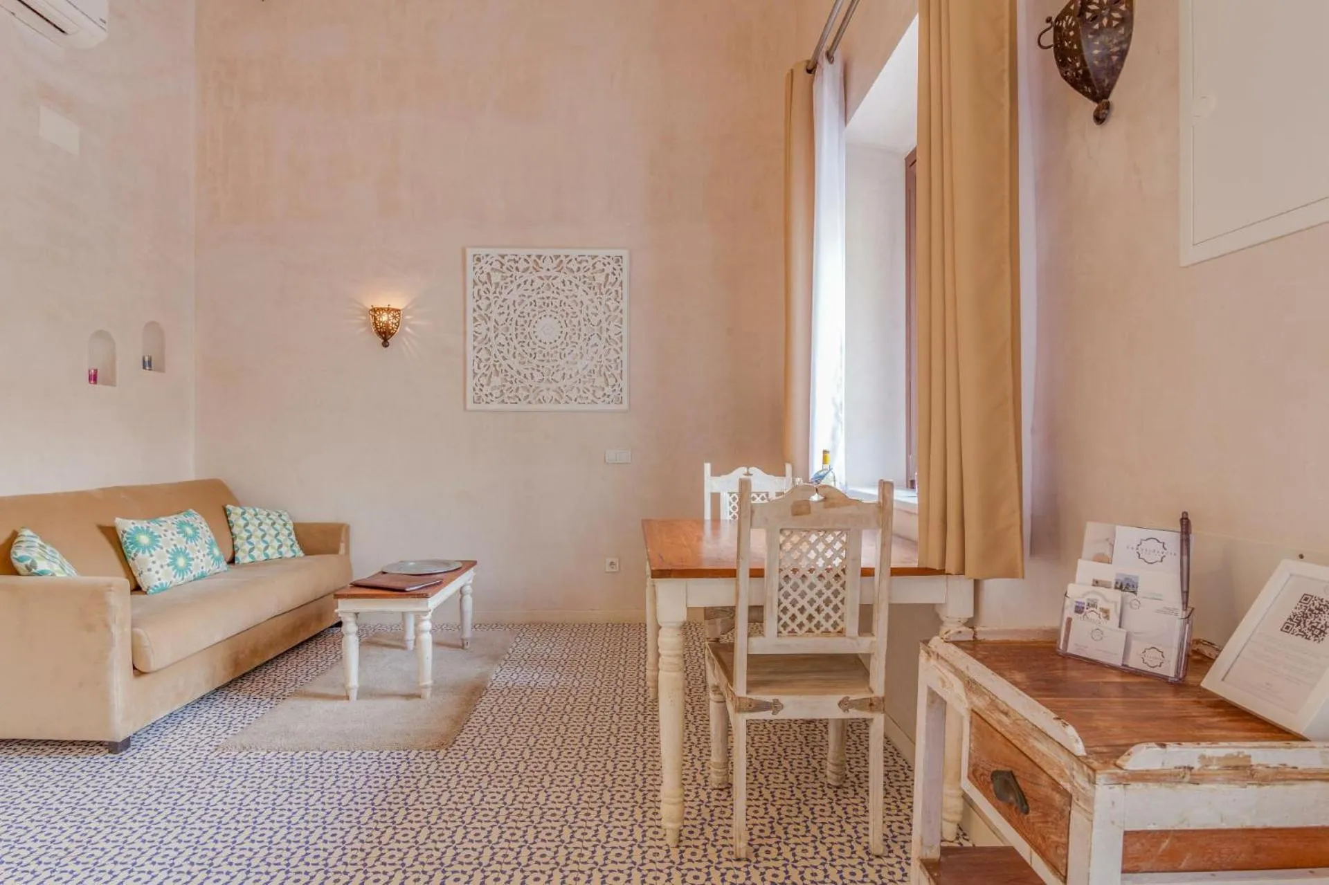 Apartamentos La Residencia Tarifa