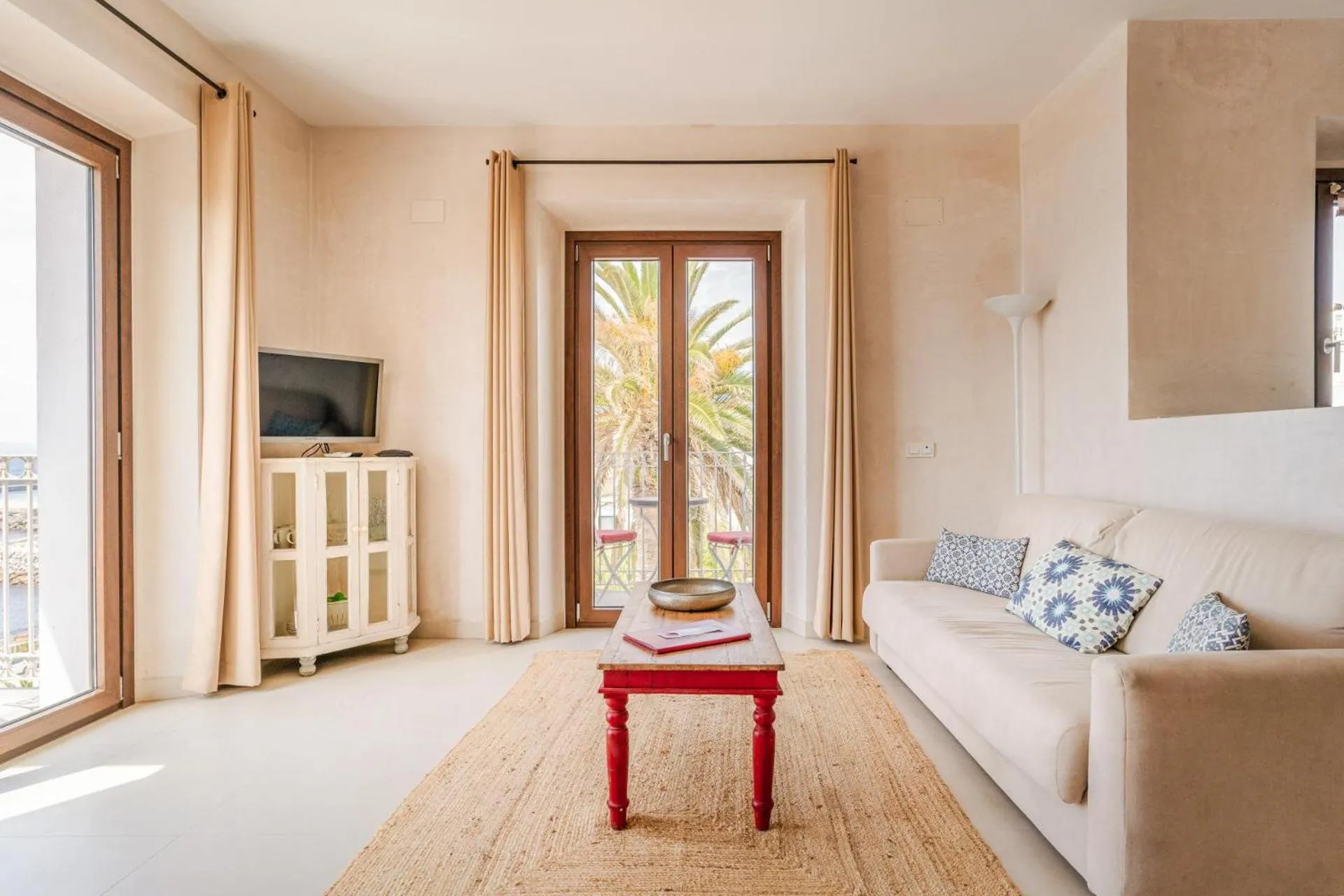 Apartamentos La Residencia Tarifa