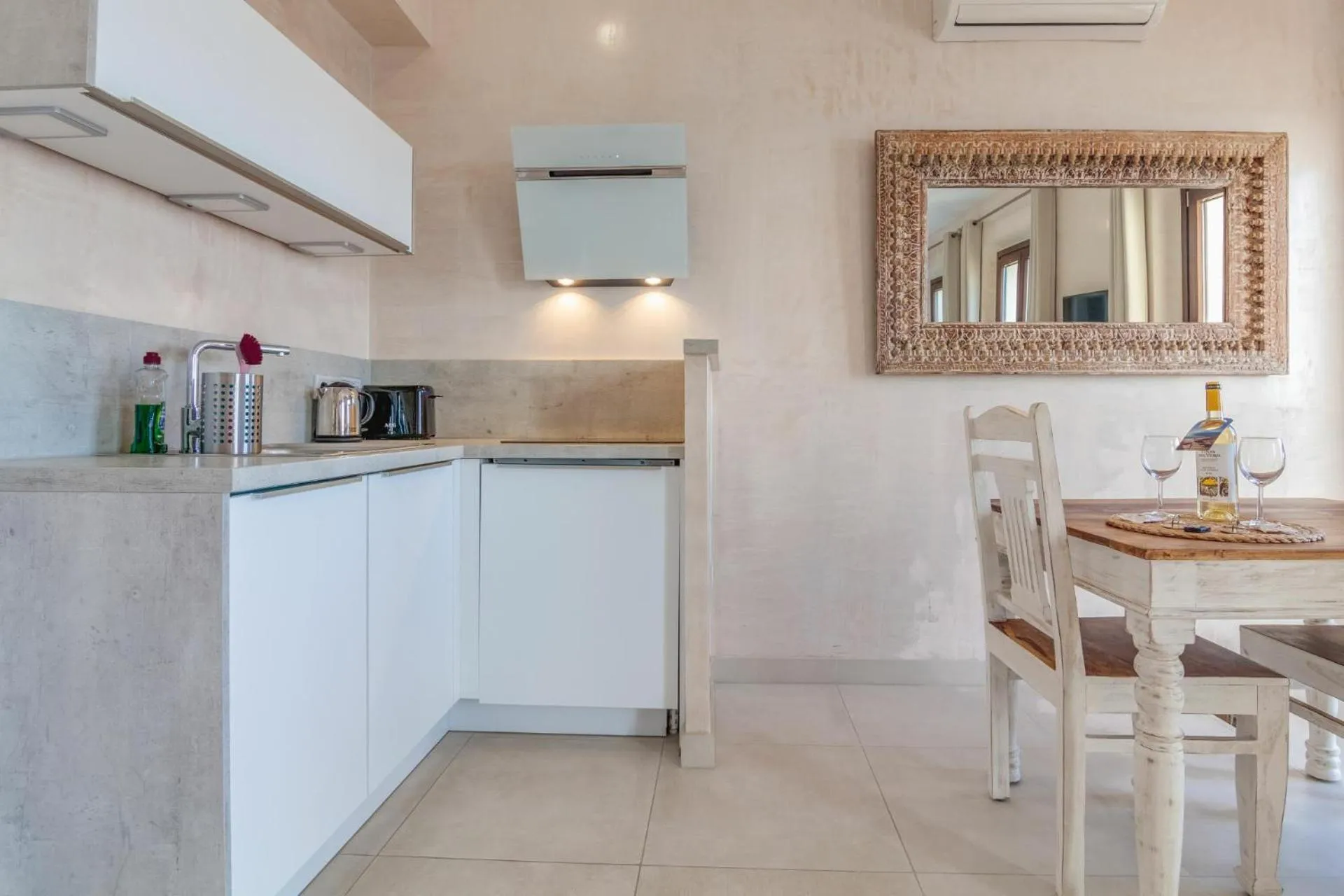 Apartamentos La Residencia Tarifa