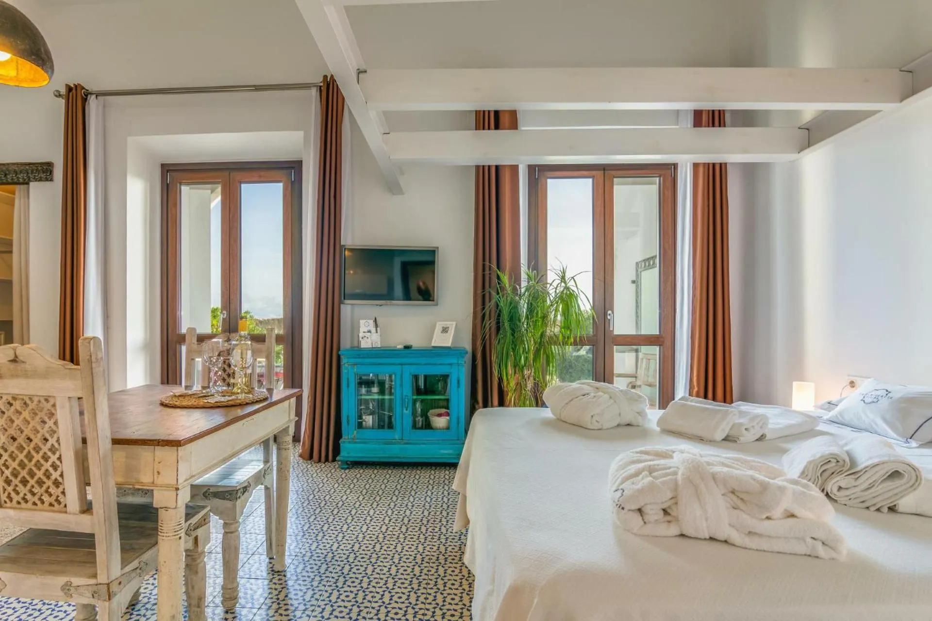 Bed in Apartamentos La Residencia Tarifa