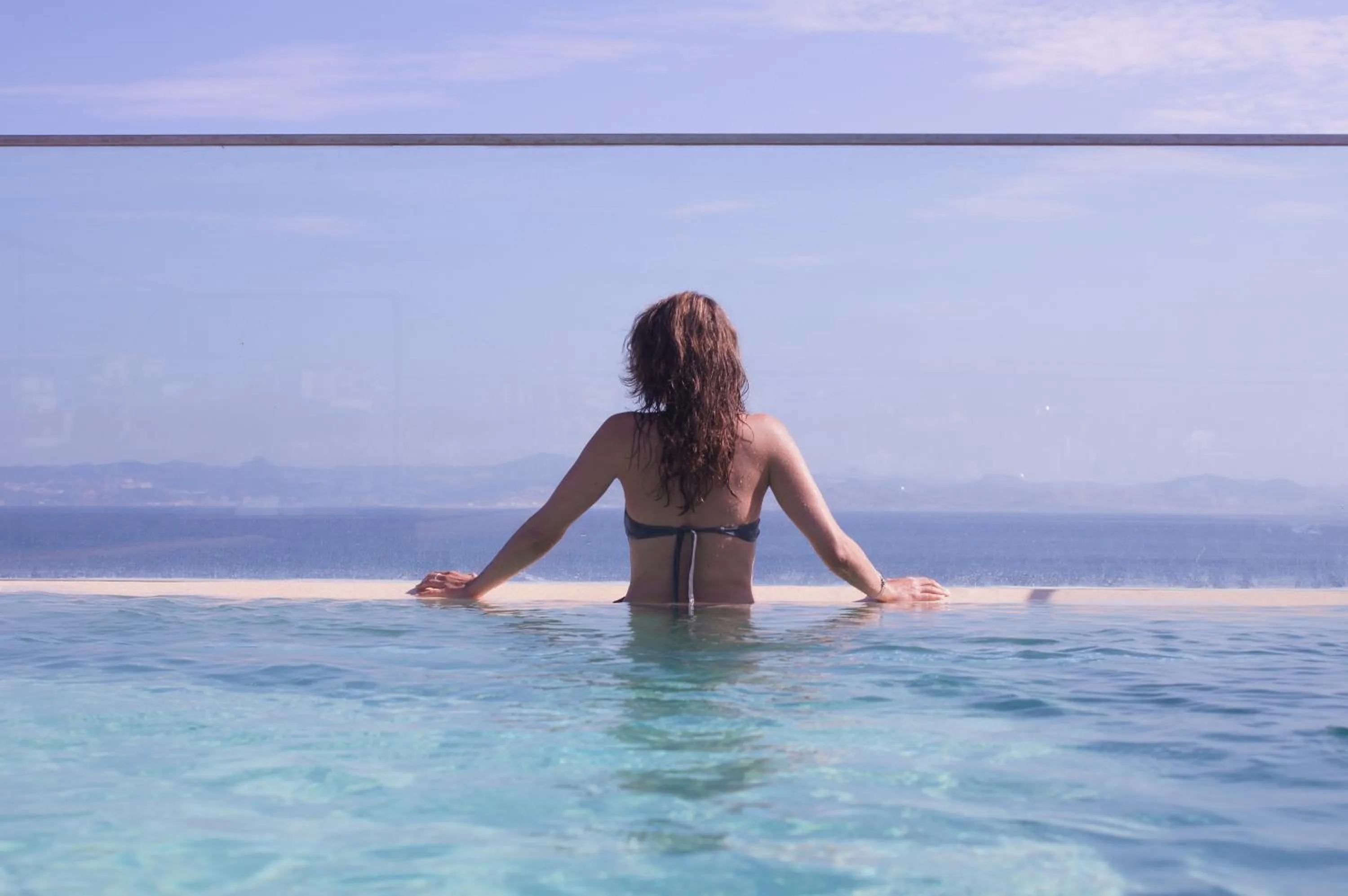 Swimming pool in Apartamentos La Residencia Tarifa