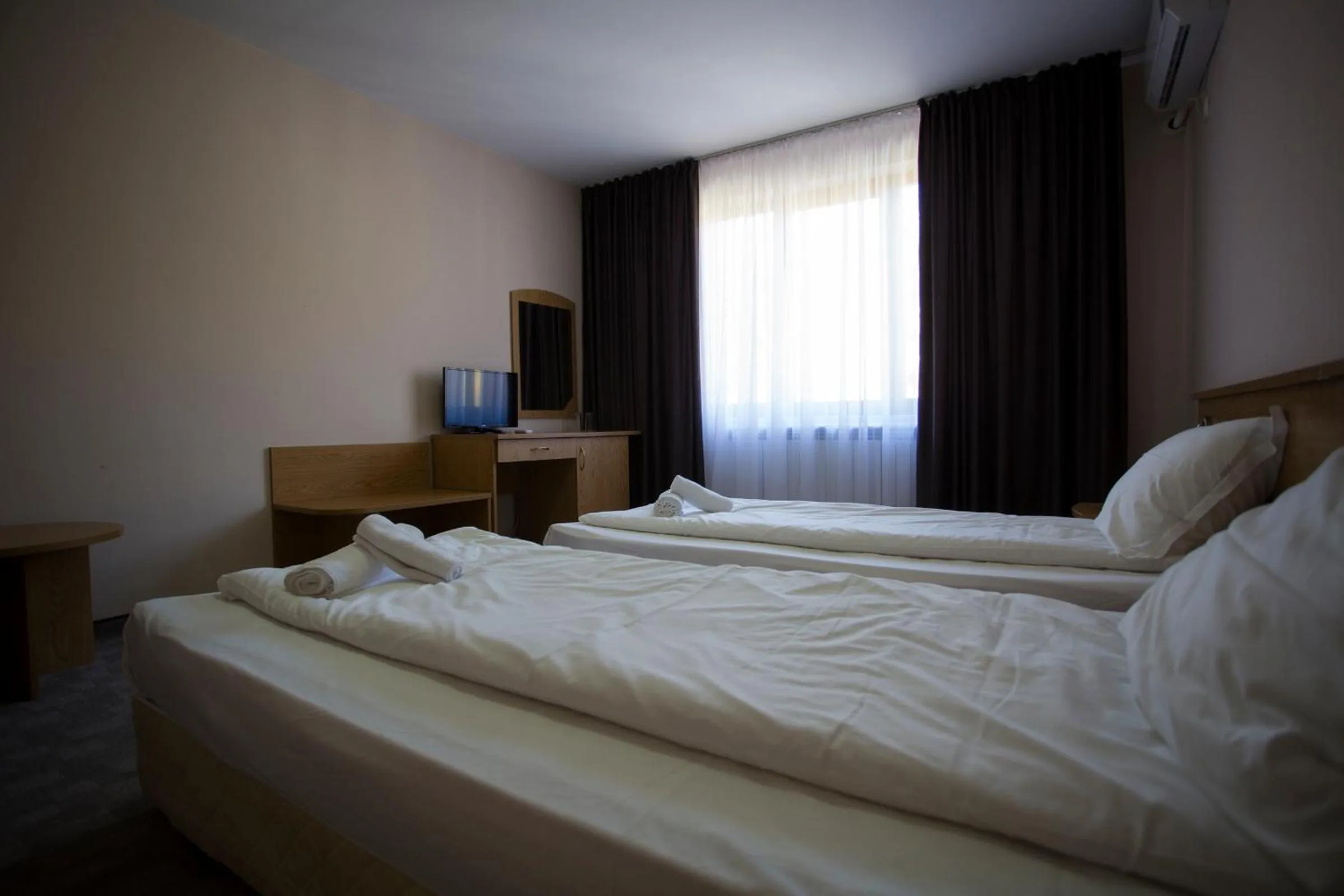 Bedroom, Bed in Family Prim Hotel