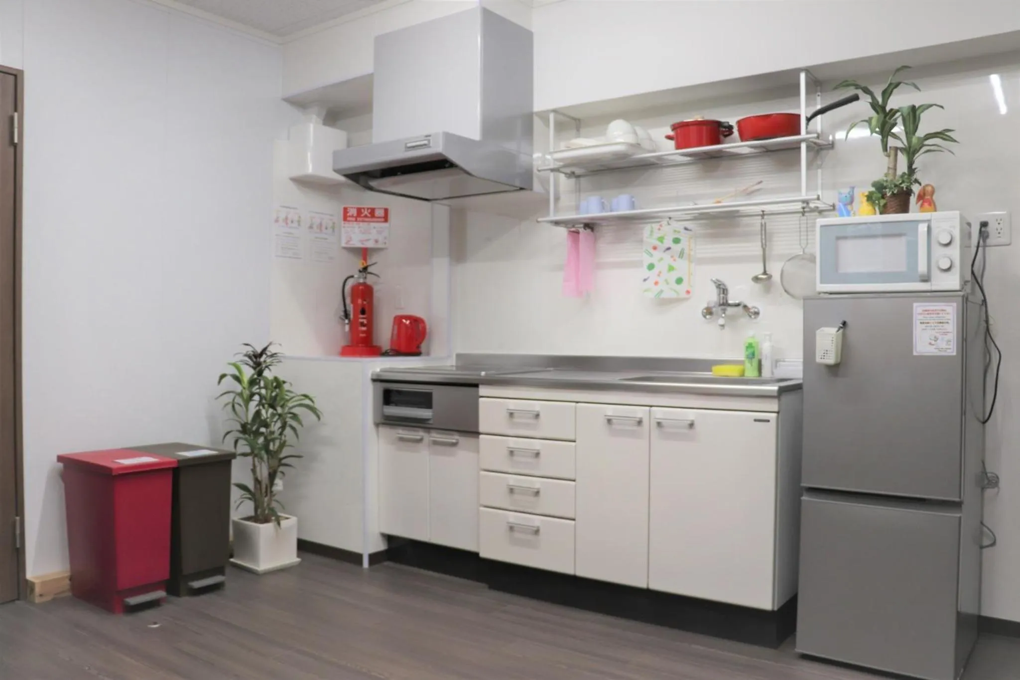 Kitchen/Kitchenette in JAM HOSTEL Hakata Station Front Semi-private room with shared bathroom - Vacation STAY 61445