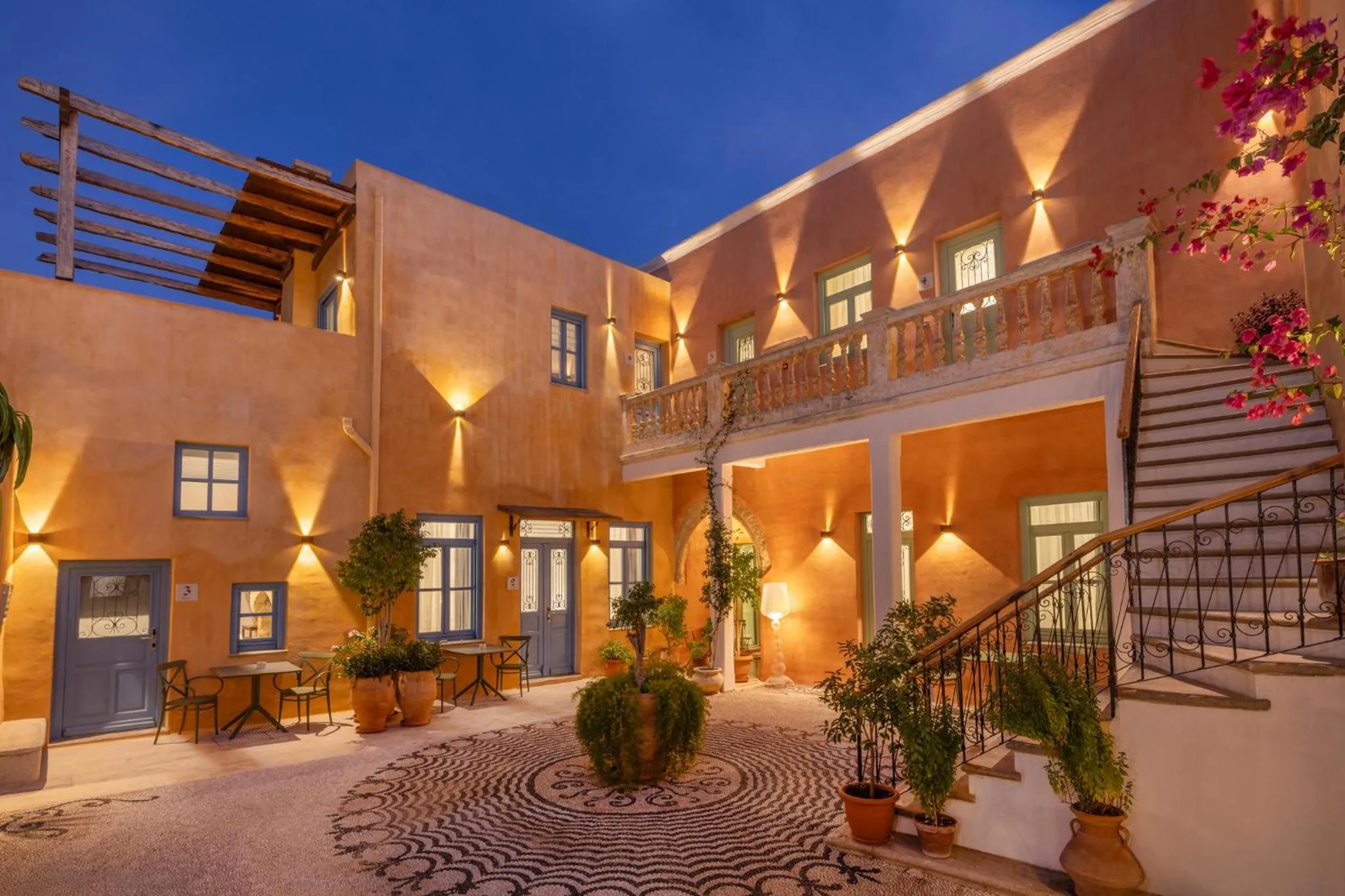 Casa del Sol Suites