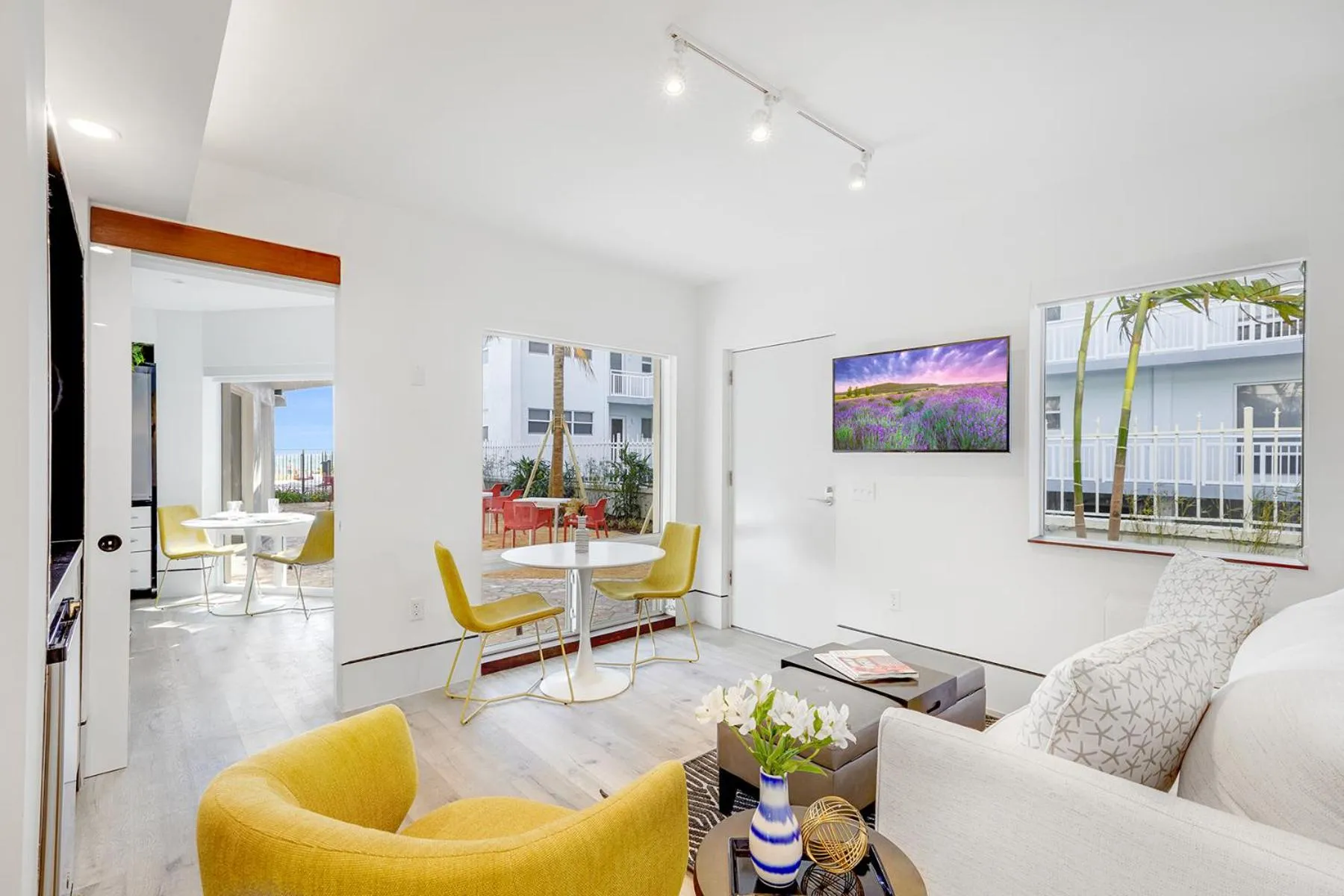 Living room in Ocean Treasure Beachside Suites