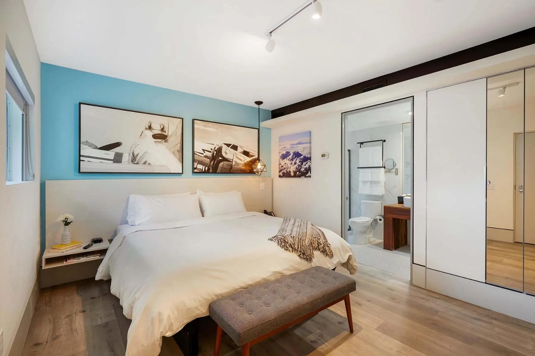 Photo of the whole room, Bed in Ocean Treasure Beachside Suites