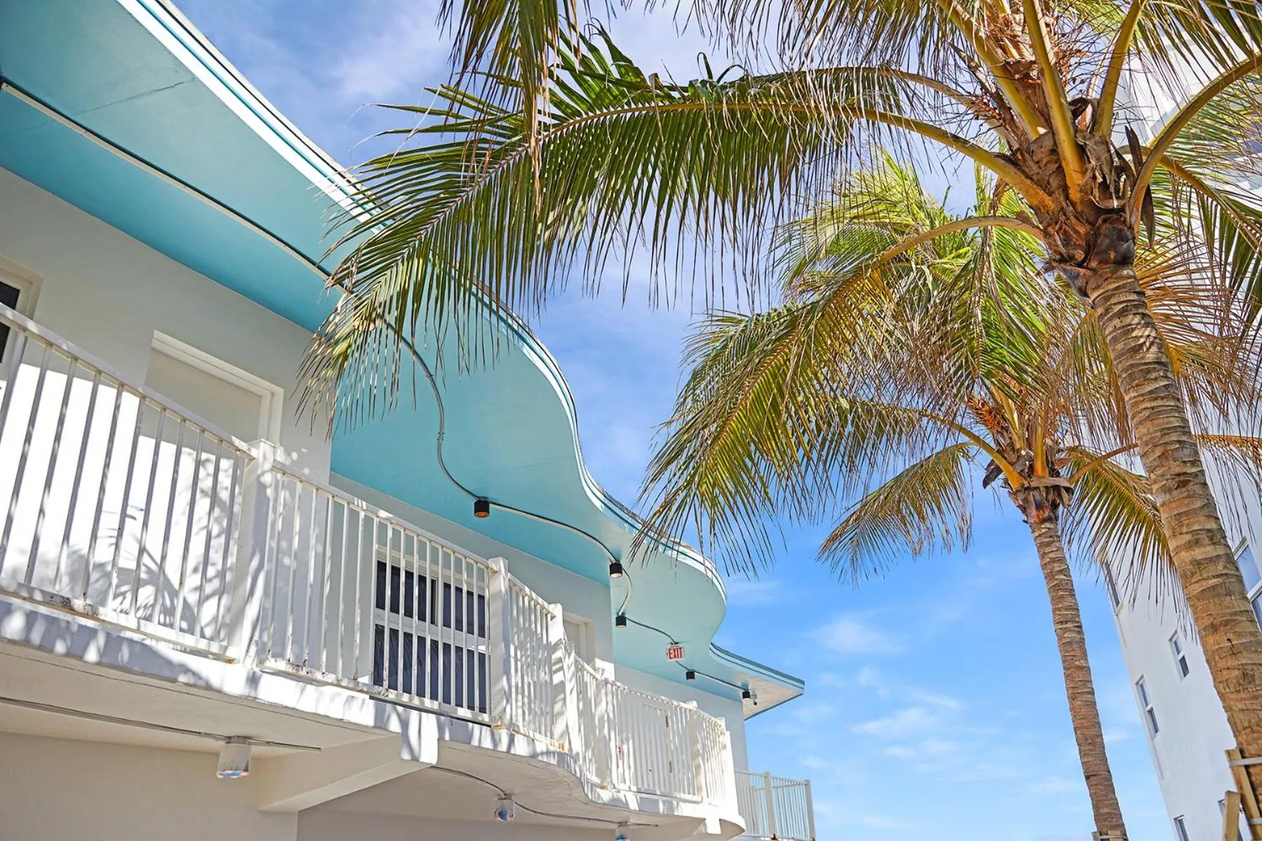 Property building in Ocean Treasure Beachside Suites