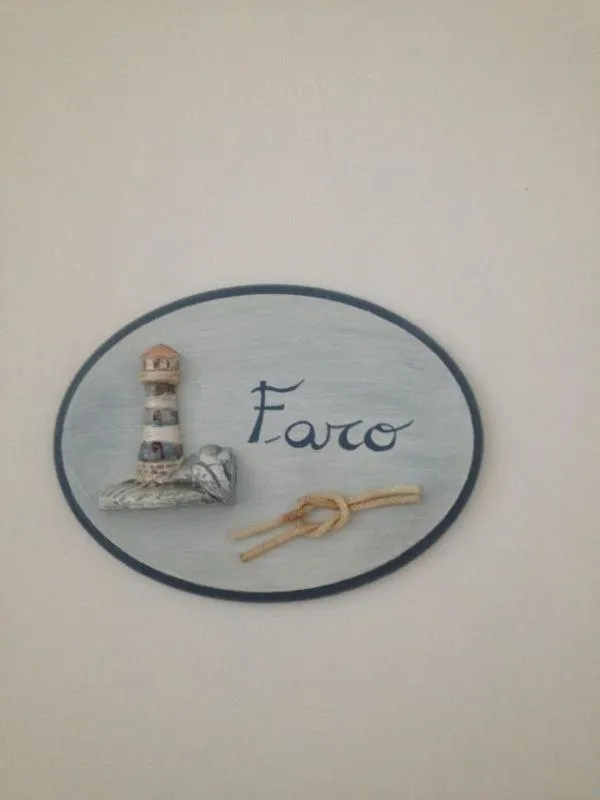 Decorative detail in Perfume Do Mar