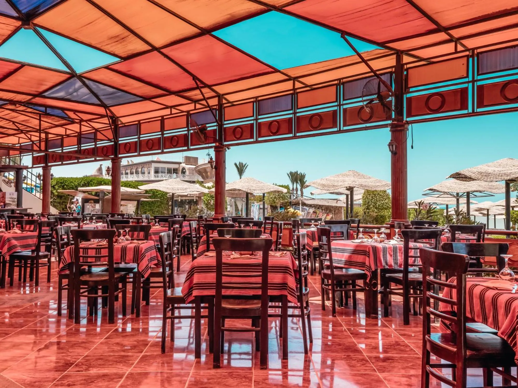 Restaurant/places to eat in AMC Royal Hotel & Spa