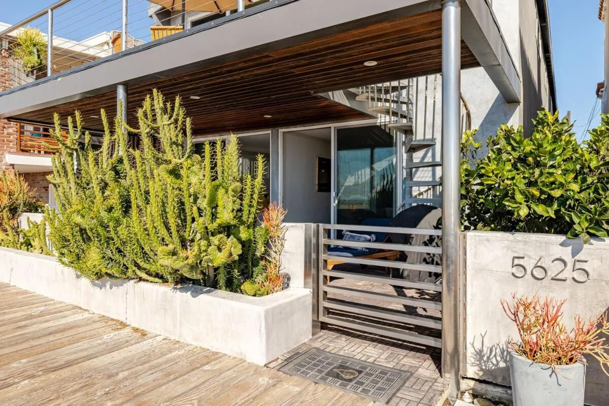 Oceanfront Oasis
