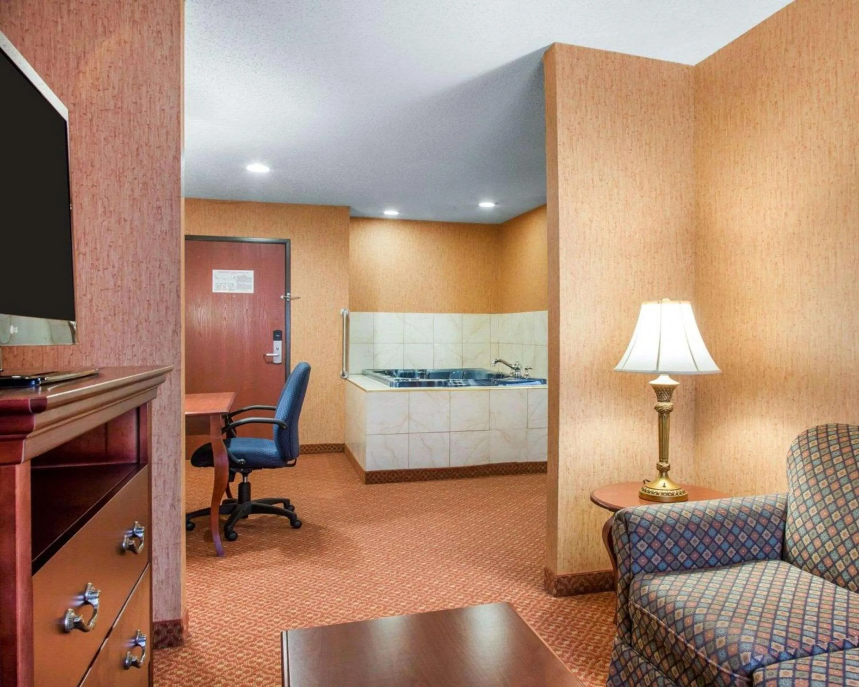 Photo of the whole room in Quality Inn & Suites