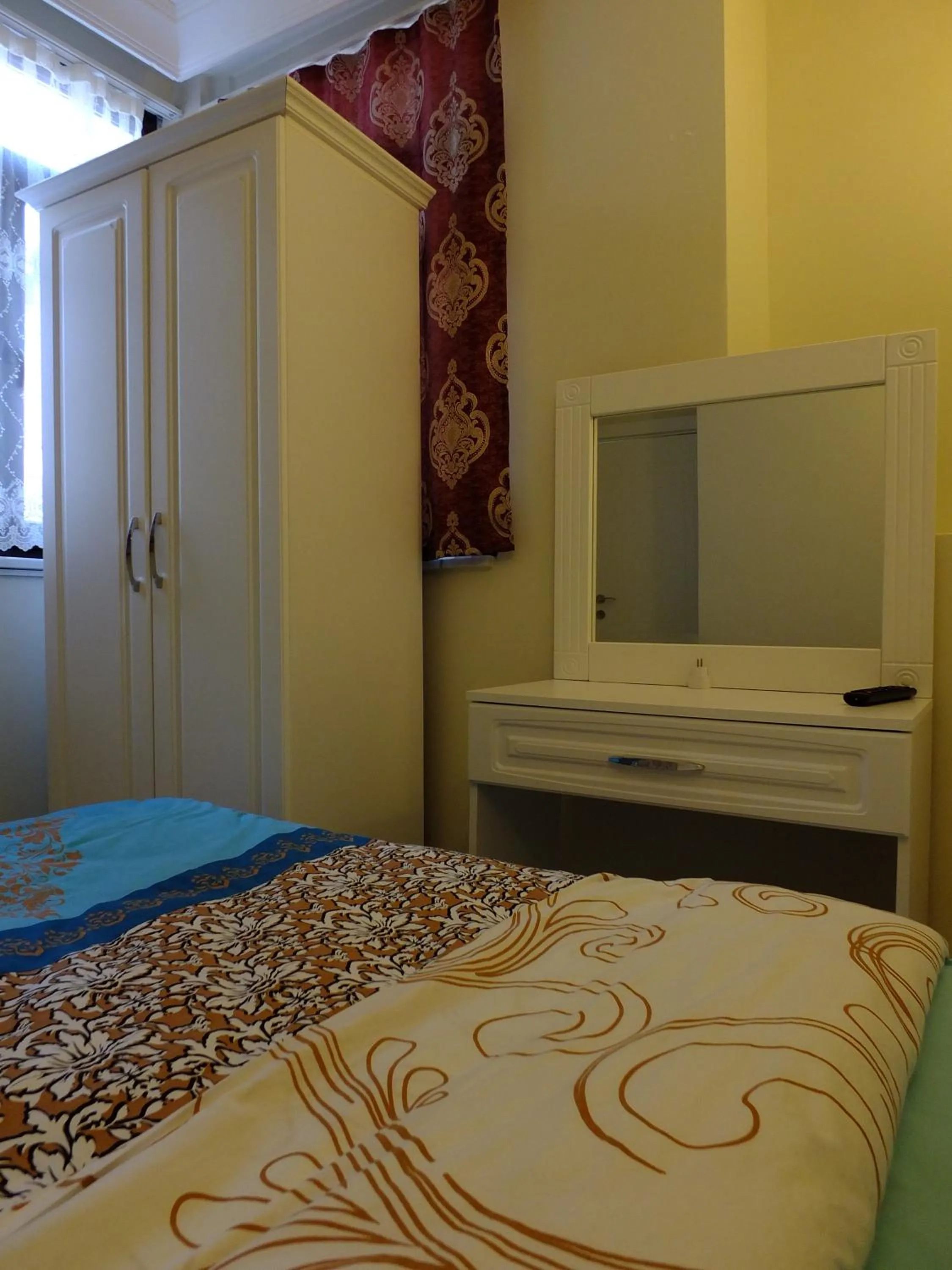 Bed in Old City Pansiyon