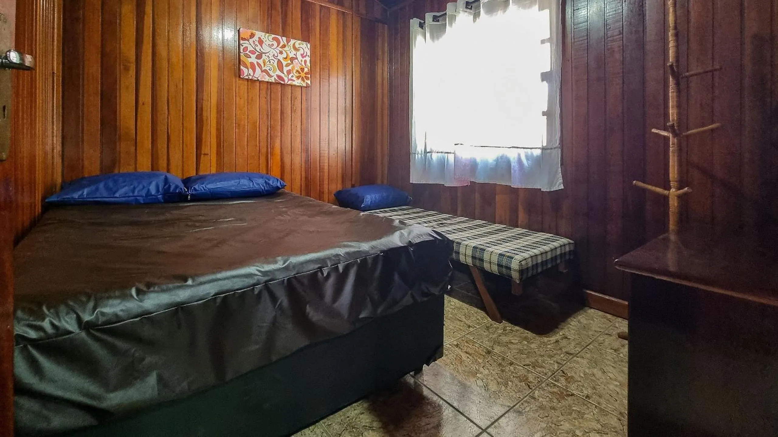 Photo of the whole room, Bed in Piscina Aquecida , SPA, Bilhar, Ar Cond, Wi-Fi