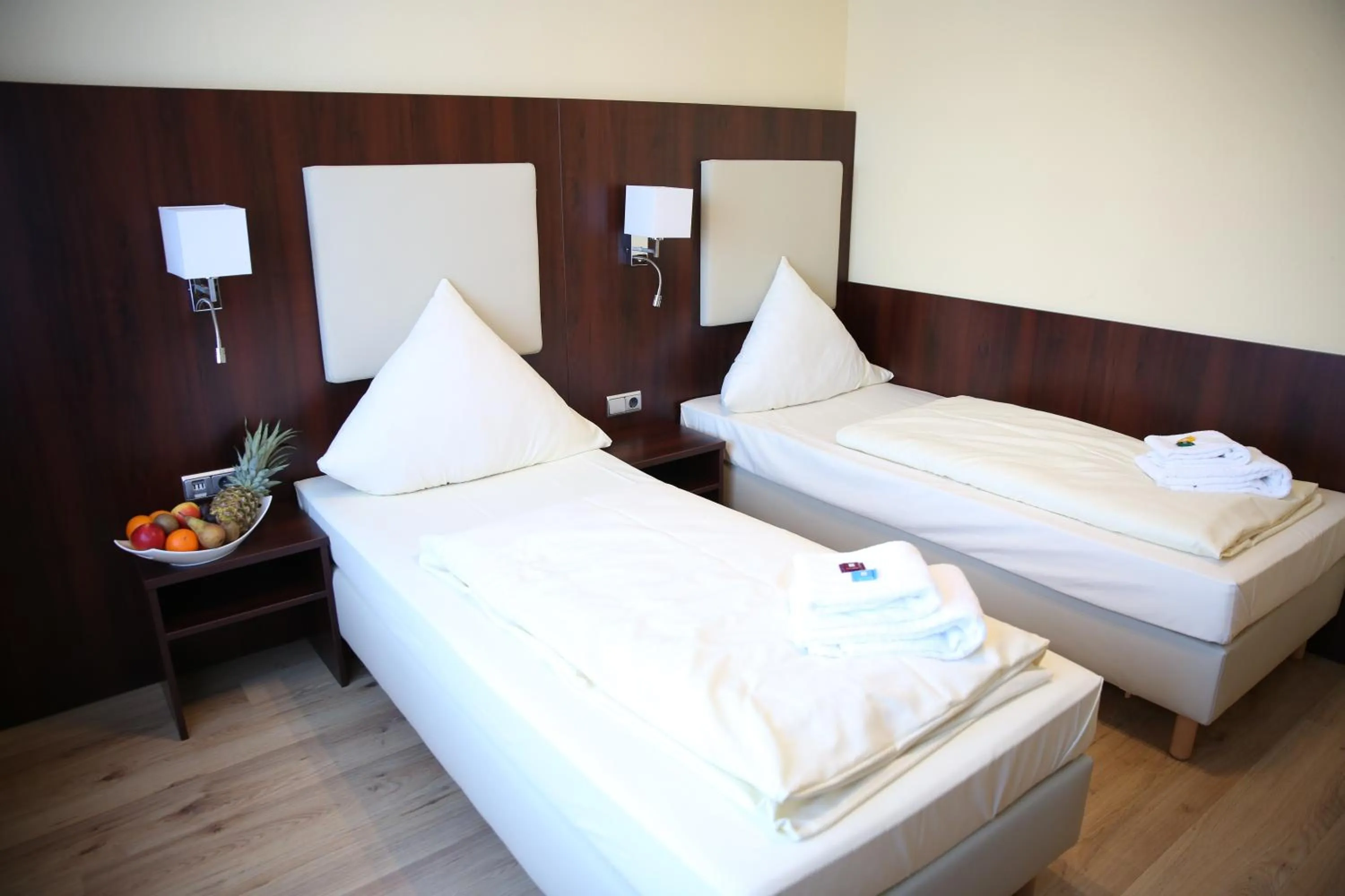 Bed in Hotel Neugrabener Hof