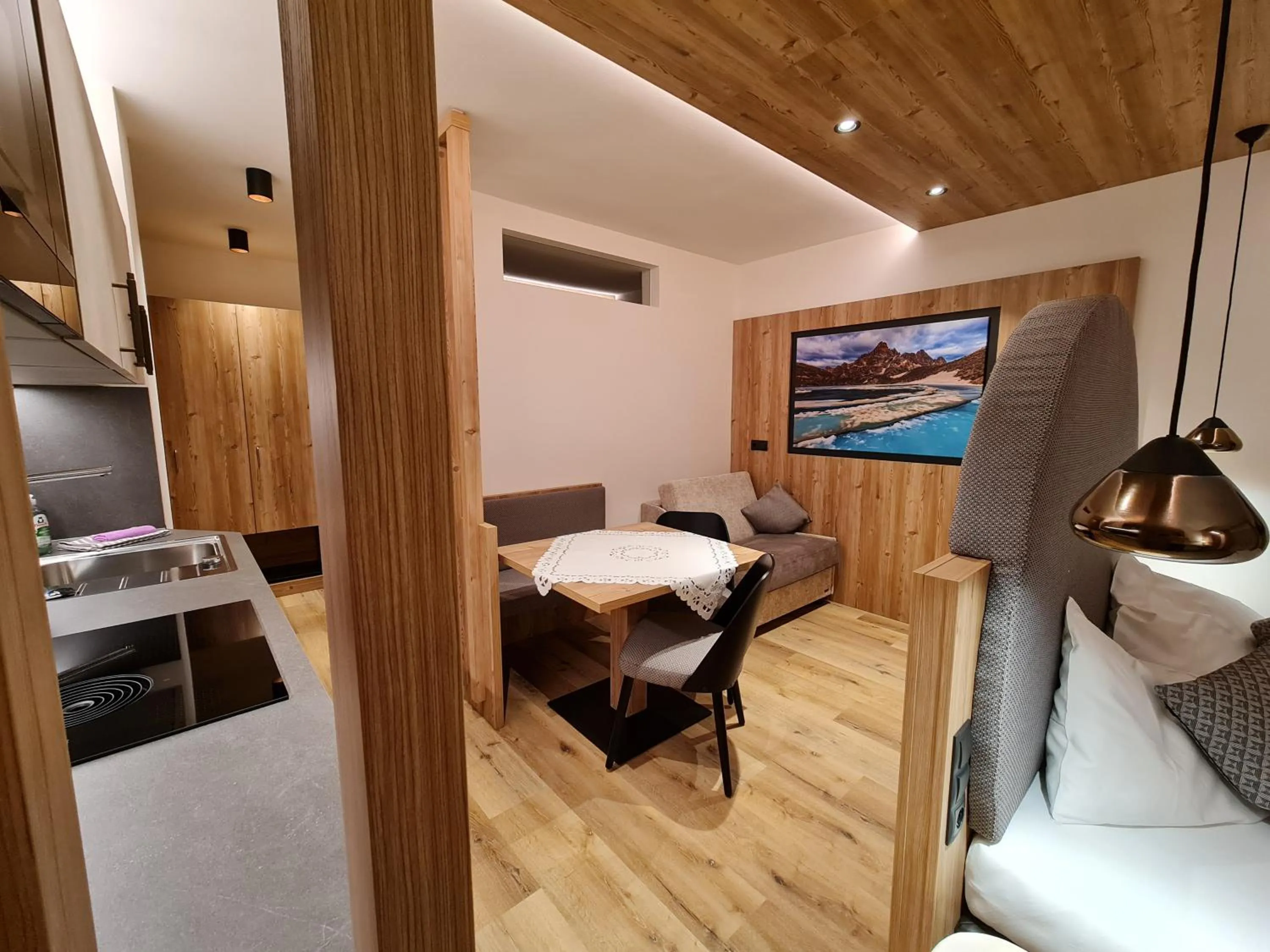 Kitchen or kitchenette in Hotel Mondschein