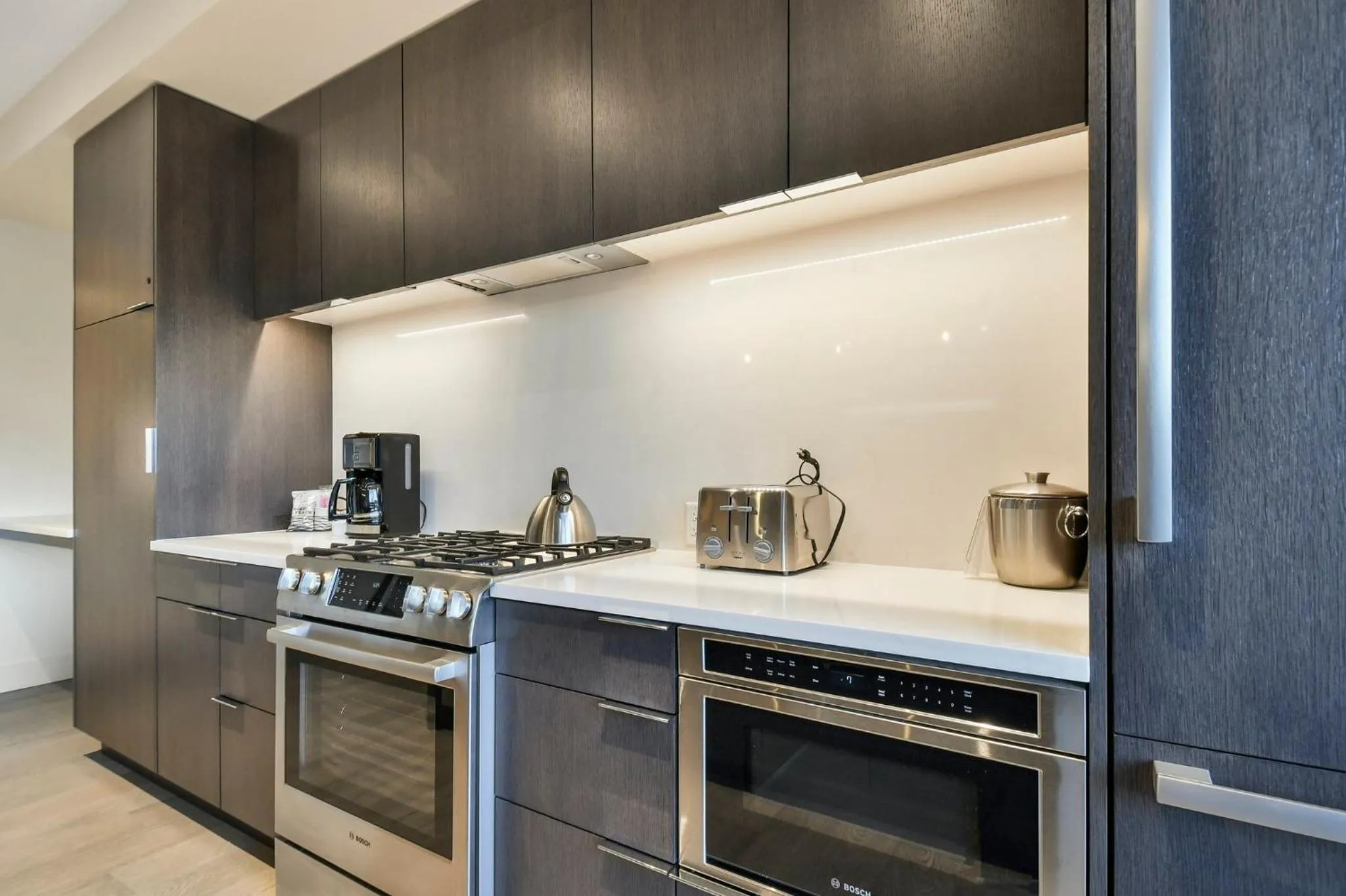 Kitchen or kitchenette in Lift Park City Condominiums