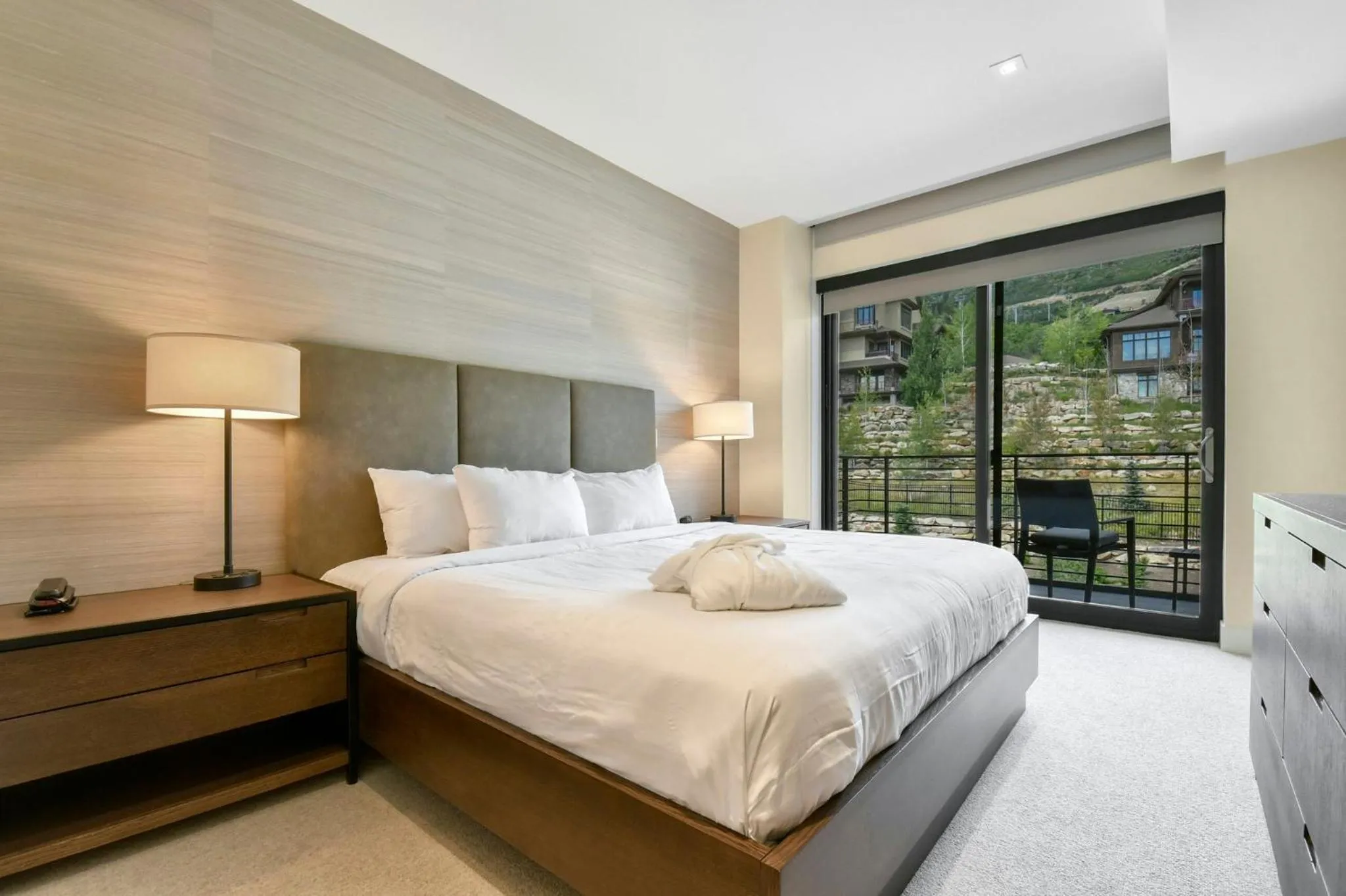 Bedroom, Bed in Lift Park City Condominiums by Vail Resorts