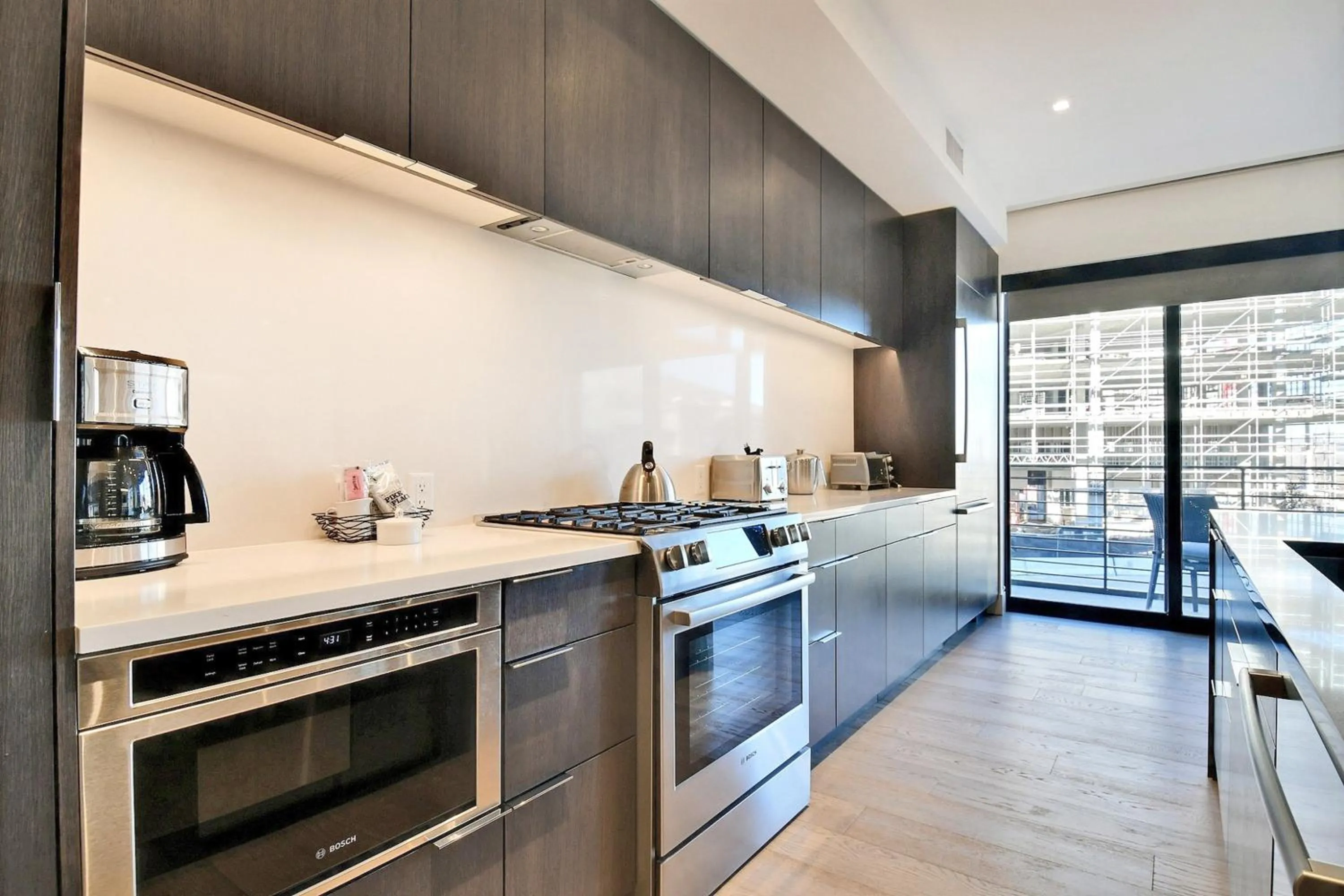 Kitchen or kitchenette in Lift Park City Condominiums