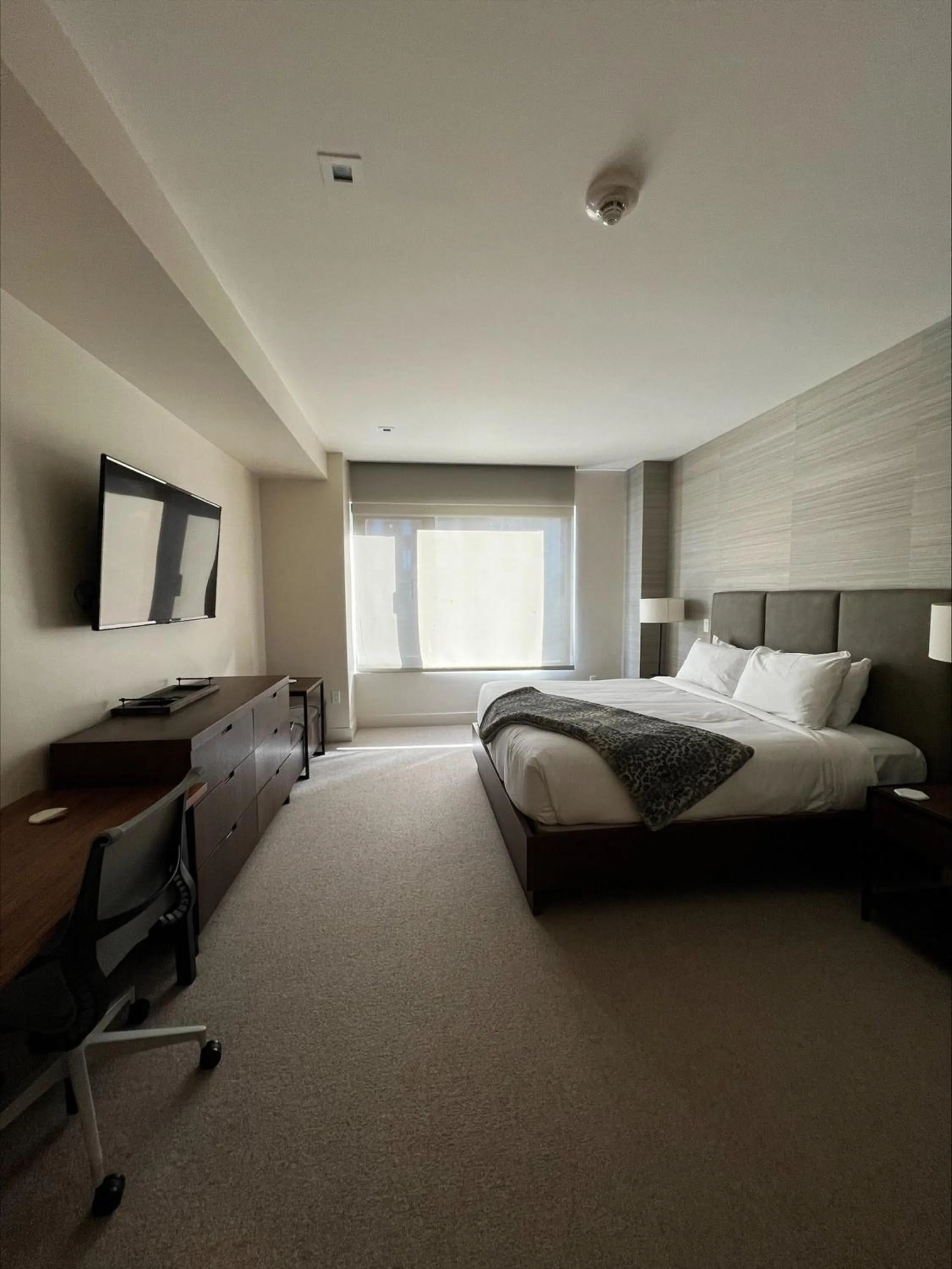 Bedroom, Bed in Lift Park City Condominiums