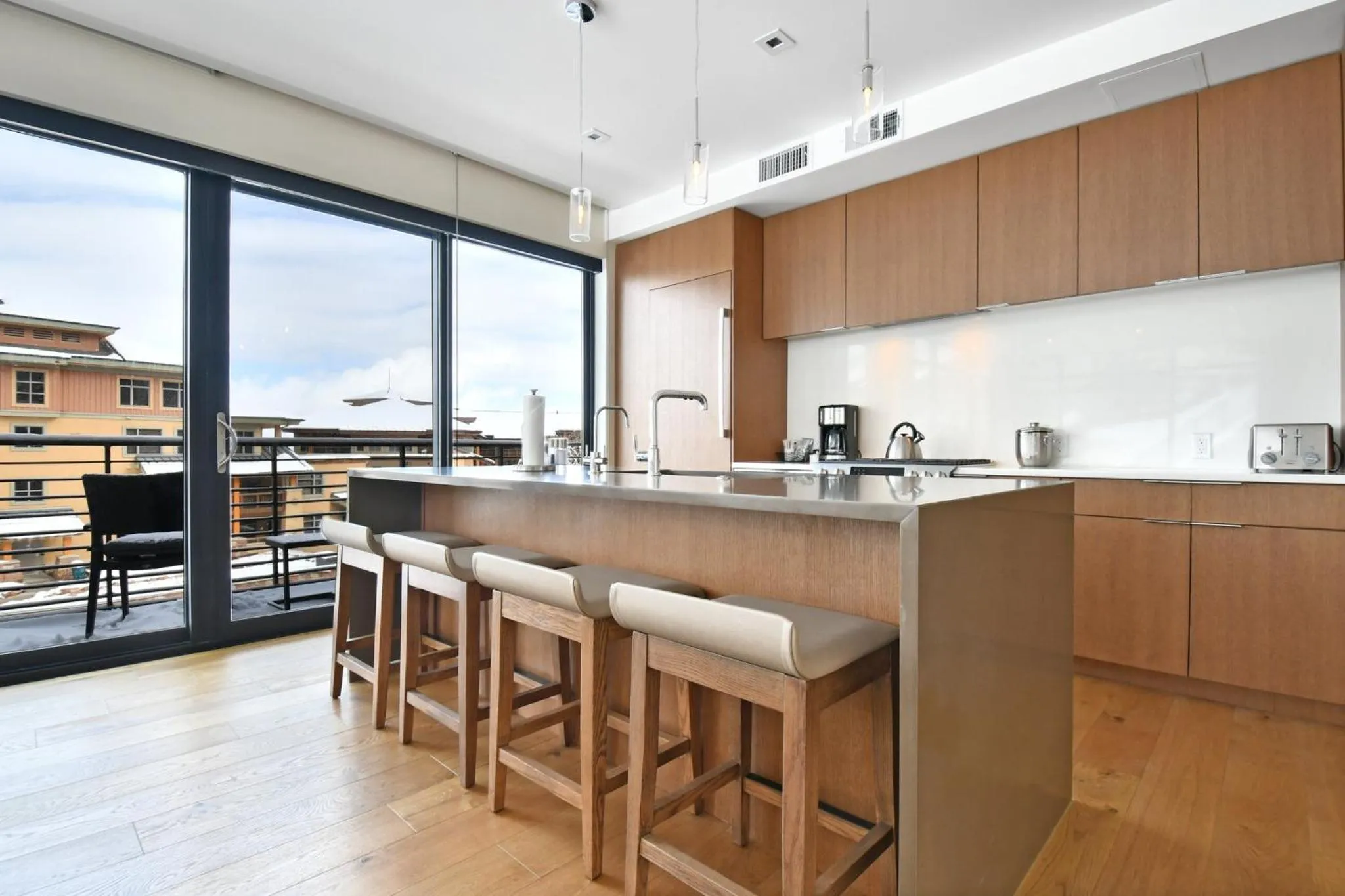 Kitchen or kitchenette in Lift Park City Condominiums