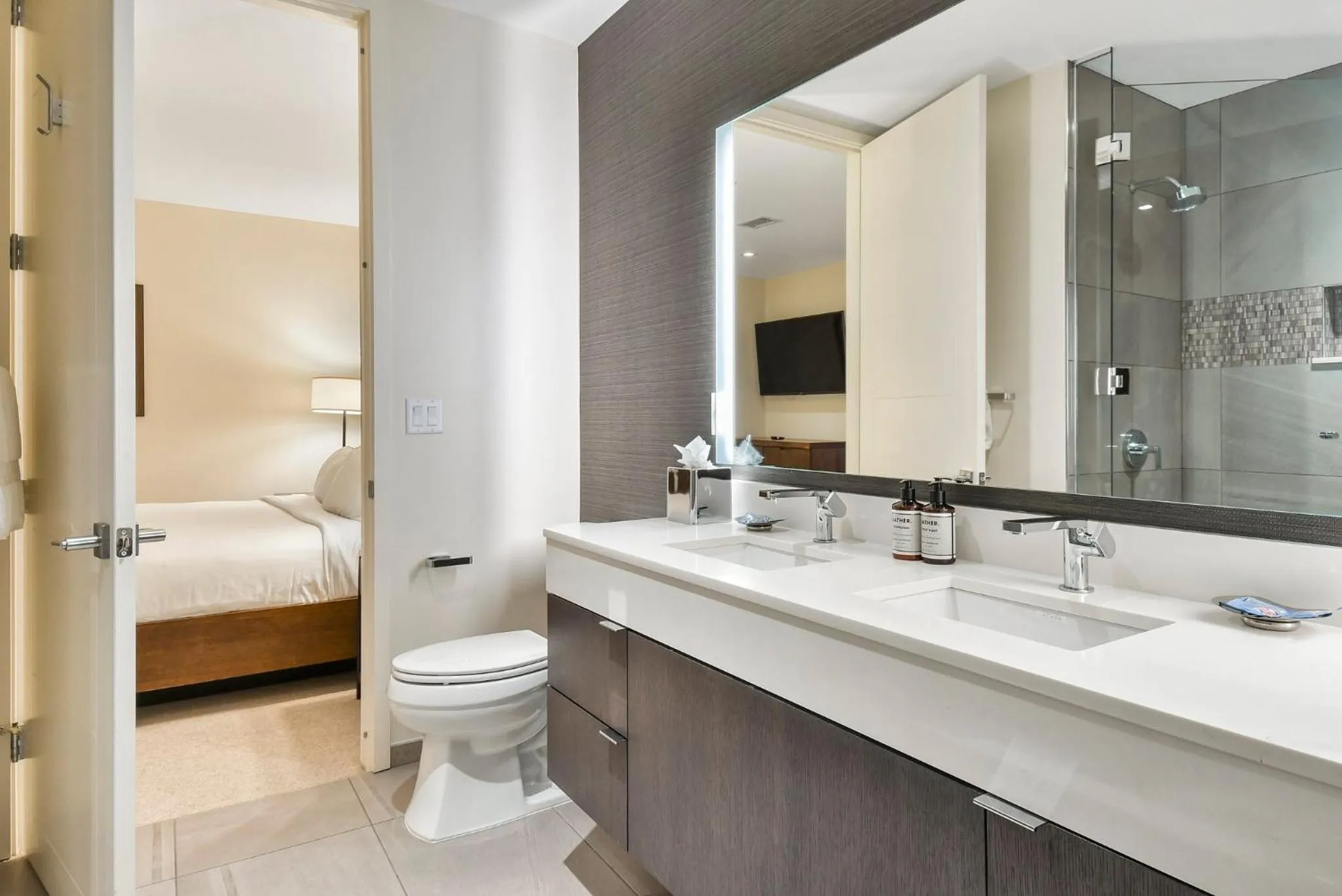 Bathroom, Bed in Lift Park City Condominiums