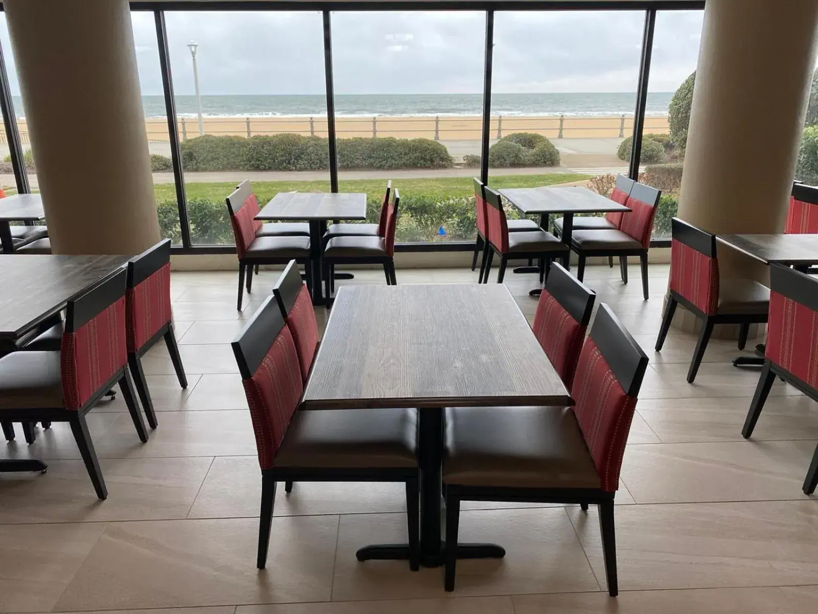 Breakfast in Coastal Hotel & Suites Virginia Beach - Oceanfront Breakfast in Coastal Hotel & Suites Virginia Beach - Oceanfront