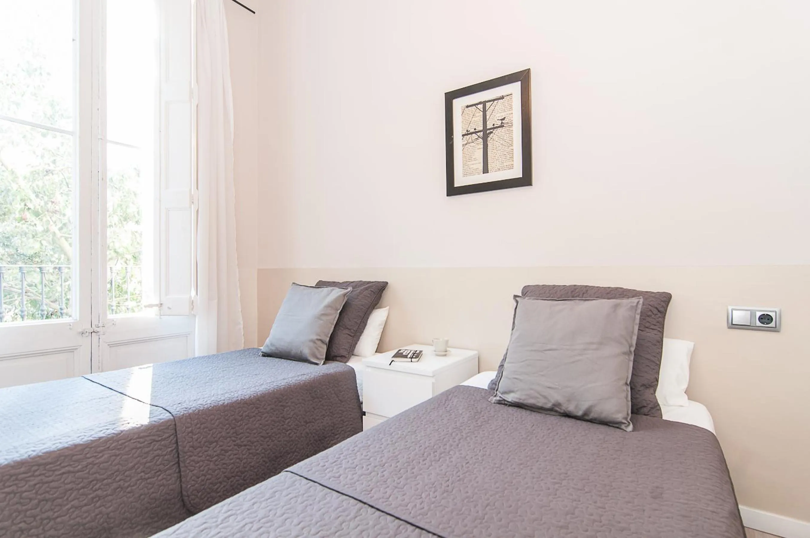 Bedroom, Bed in Weflating Ramblas